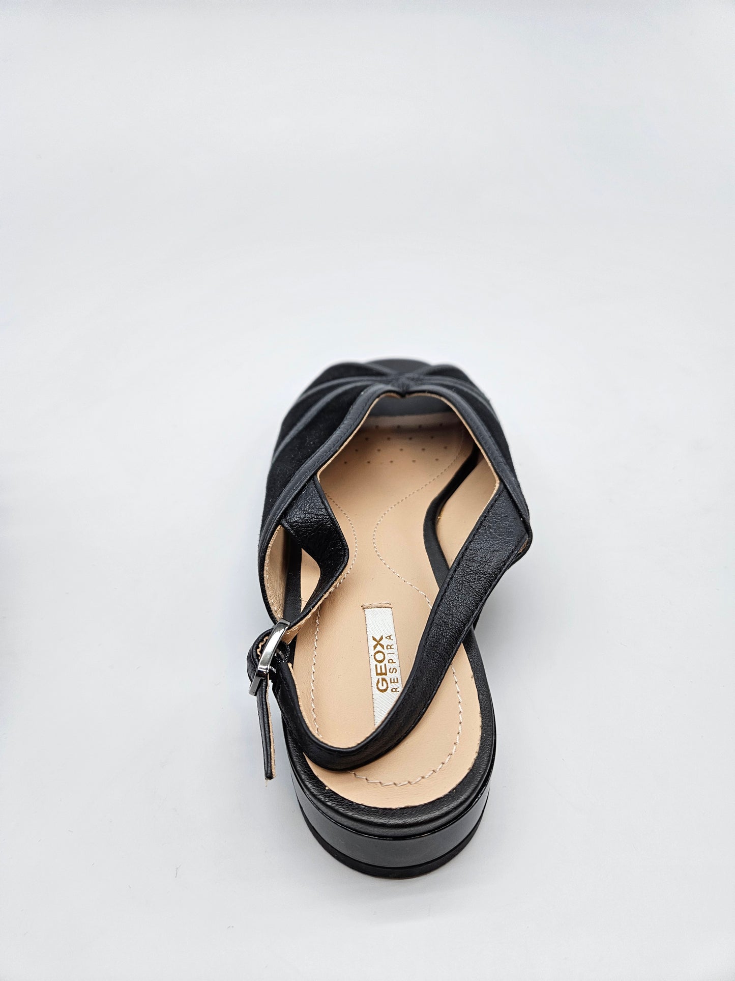 GEOX NOVI ORIGINAL SANDALI BR 39