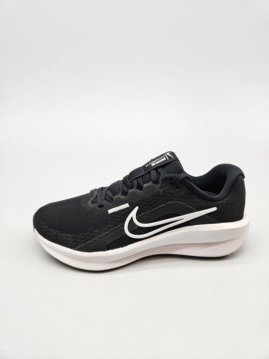 NIKE ORIGINAL PATIKI BR 38.5