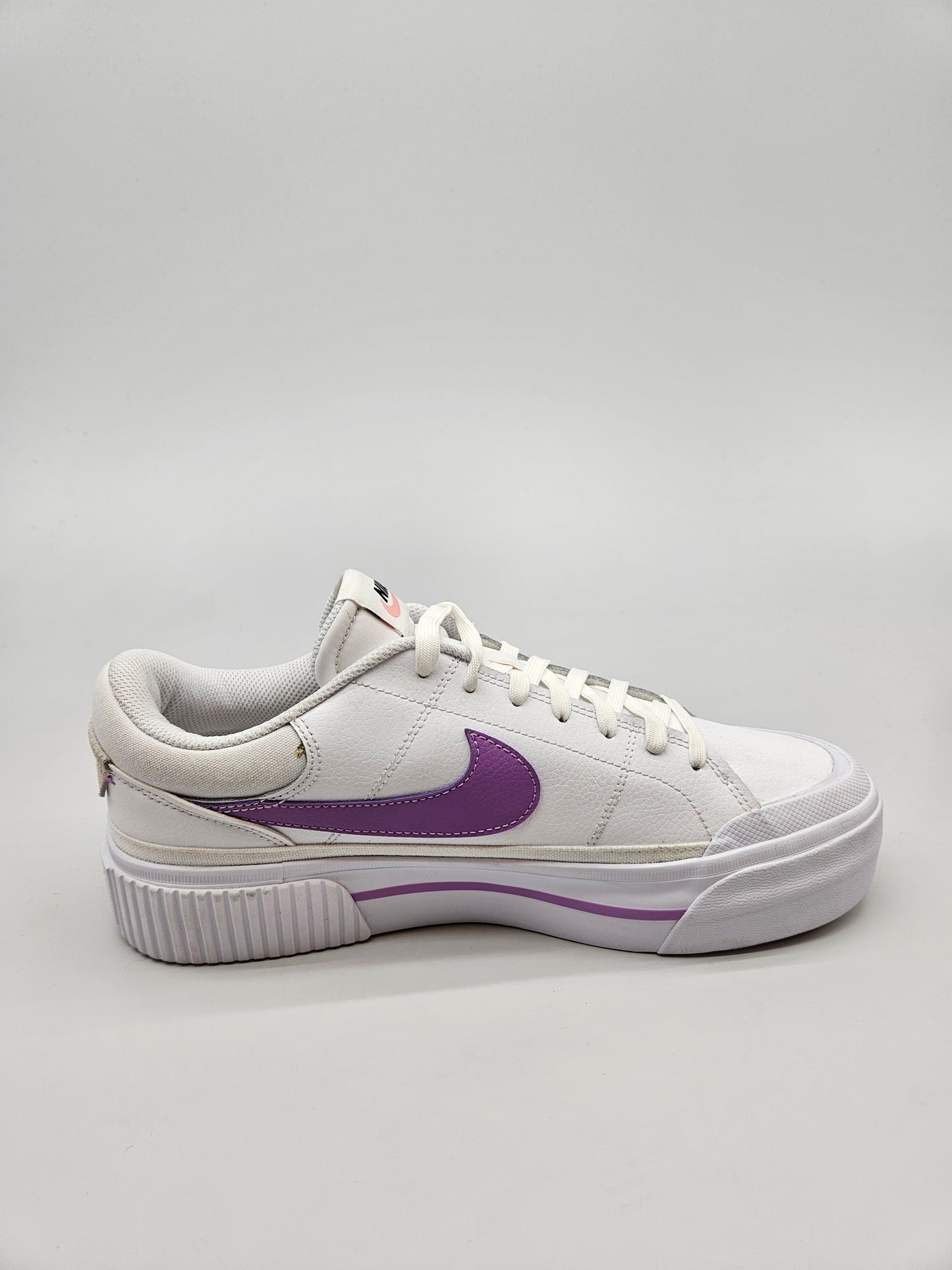 NIKE NOVI ORIGINAL PATIKI BR 43