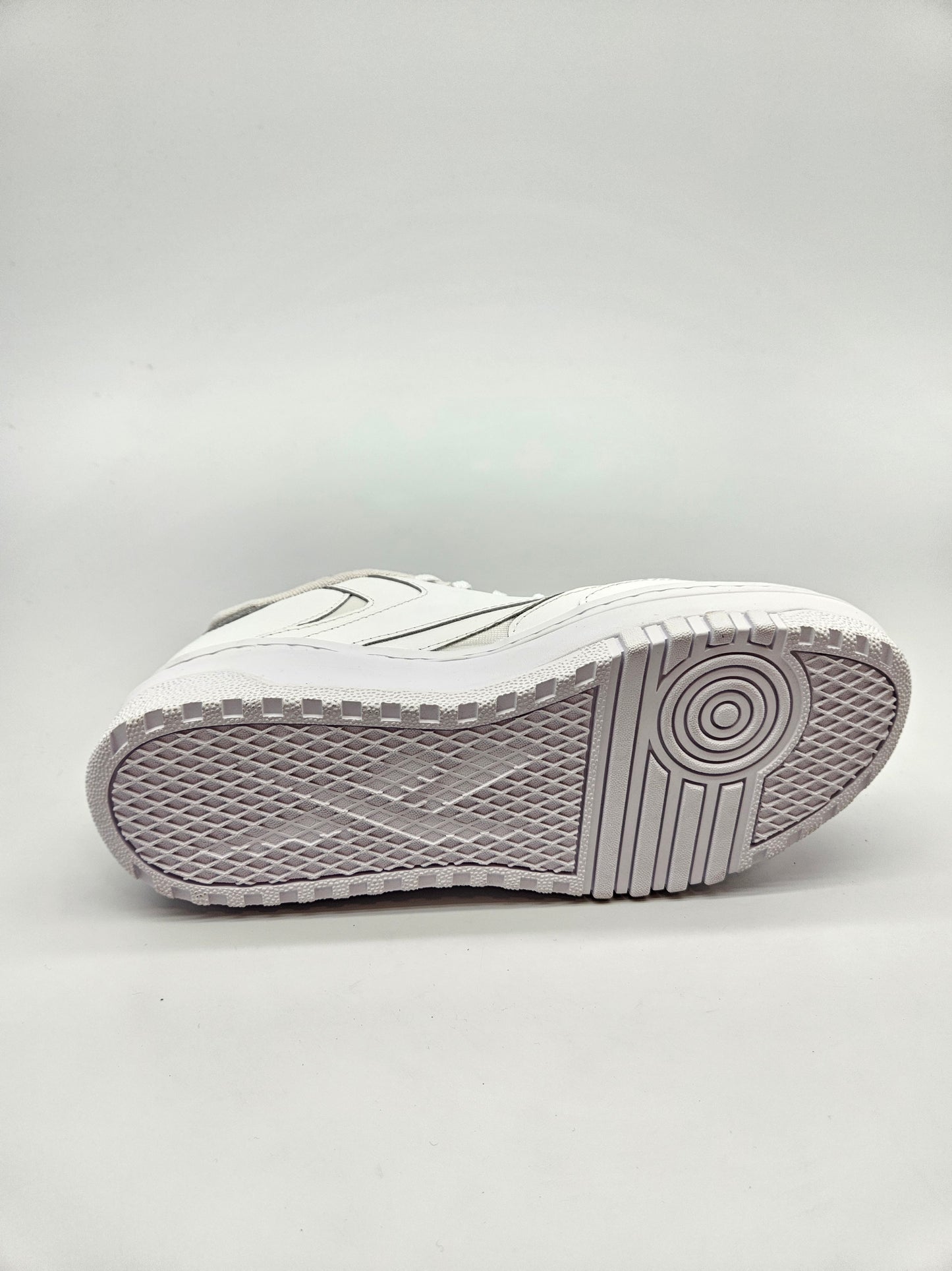 REEBOK NOVI ORIGINAL PATIKI BR 40