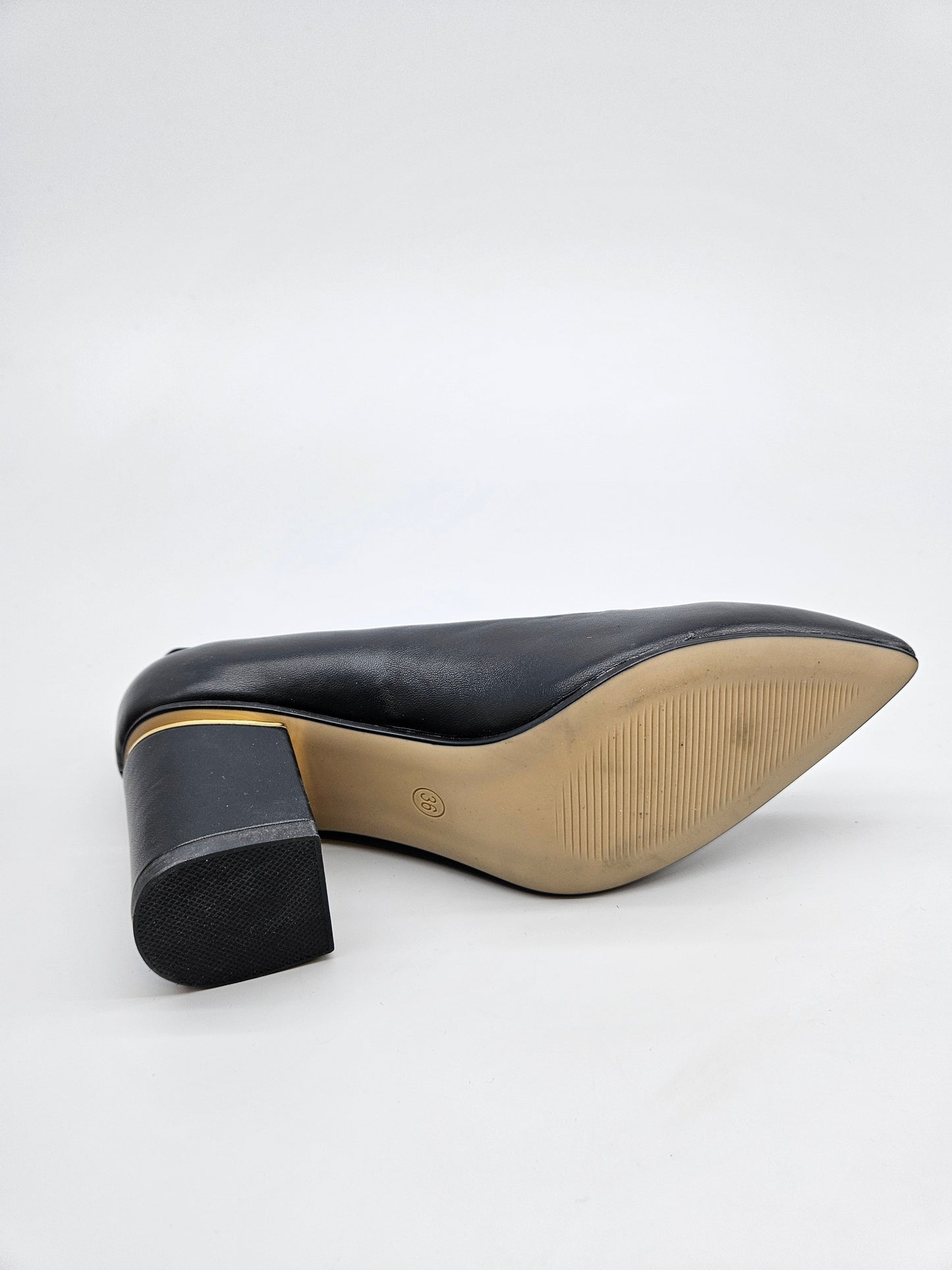 DREAM PAIRS NOVI KOZNI CEVLI BR 36