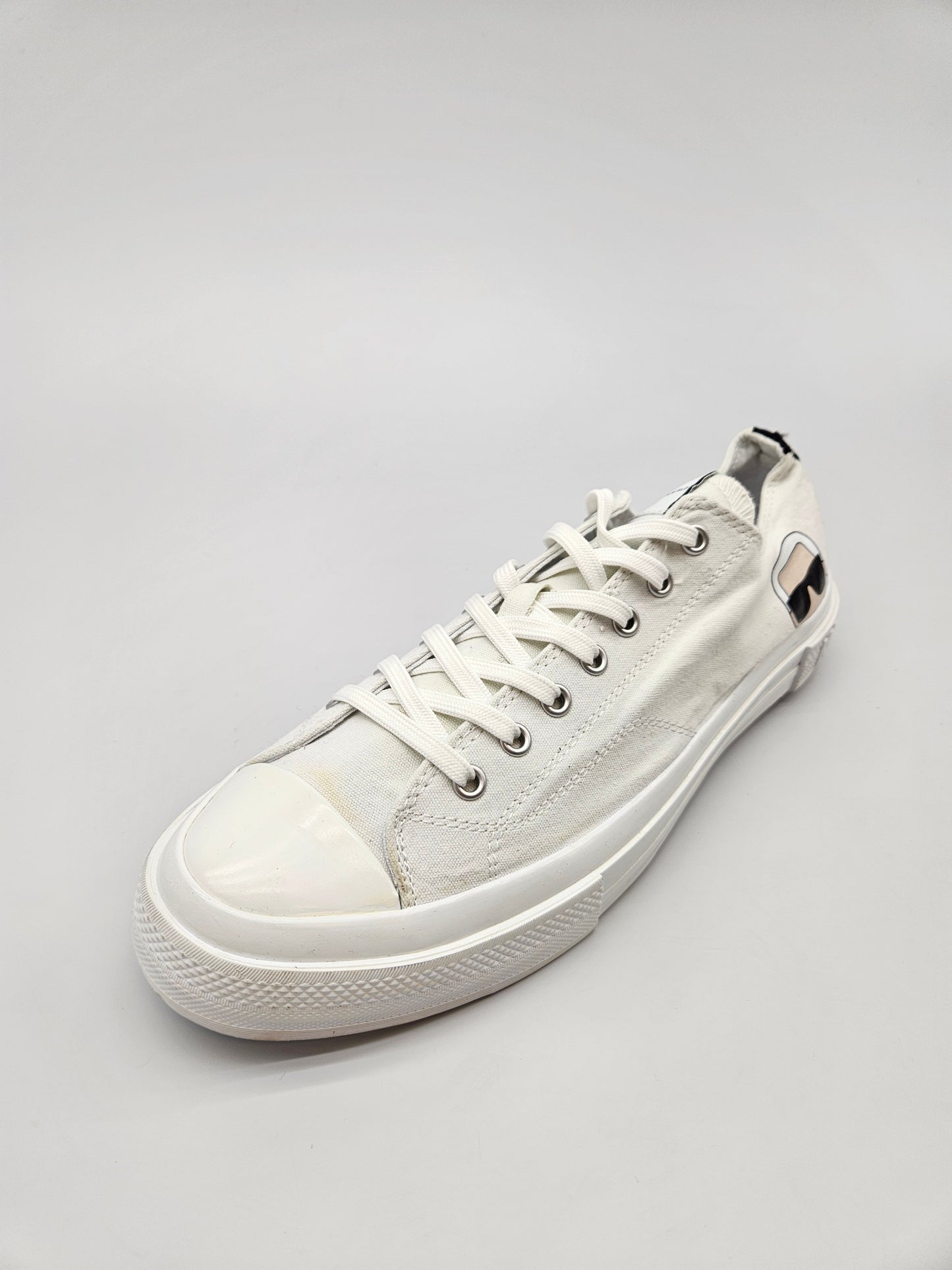 KARL LAGERFELD ORIGINAL PATIKI BR 44
