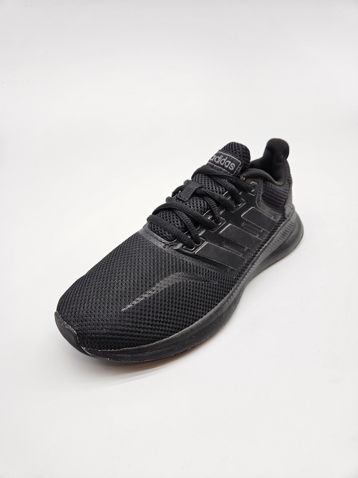 ADIDAS NOVI ORIGINAL PATIKI BR 37