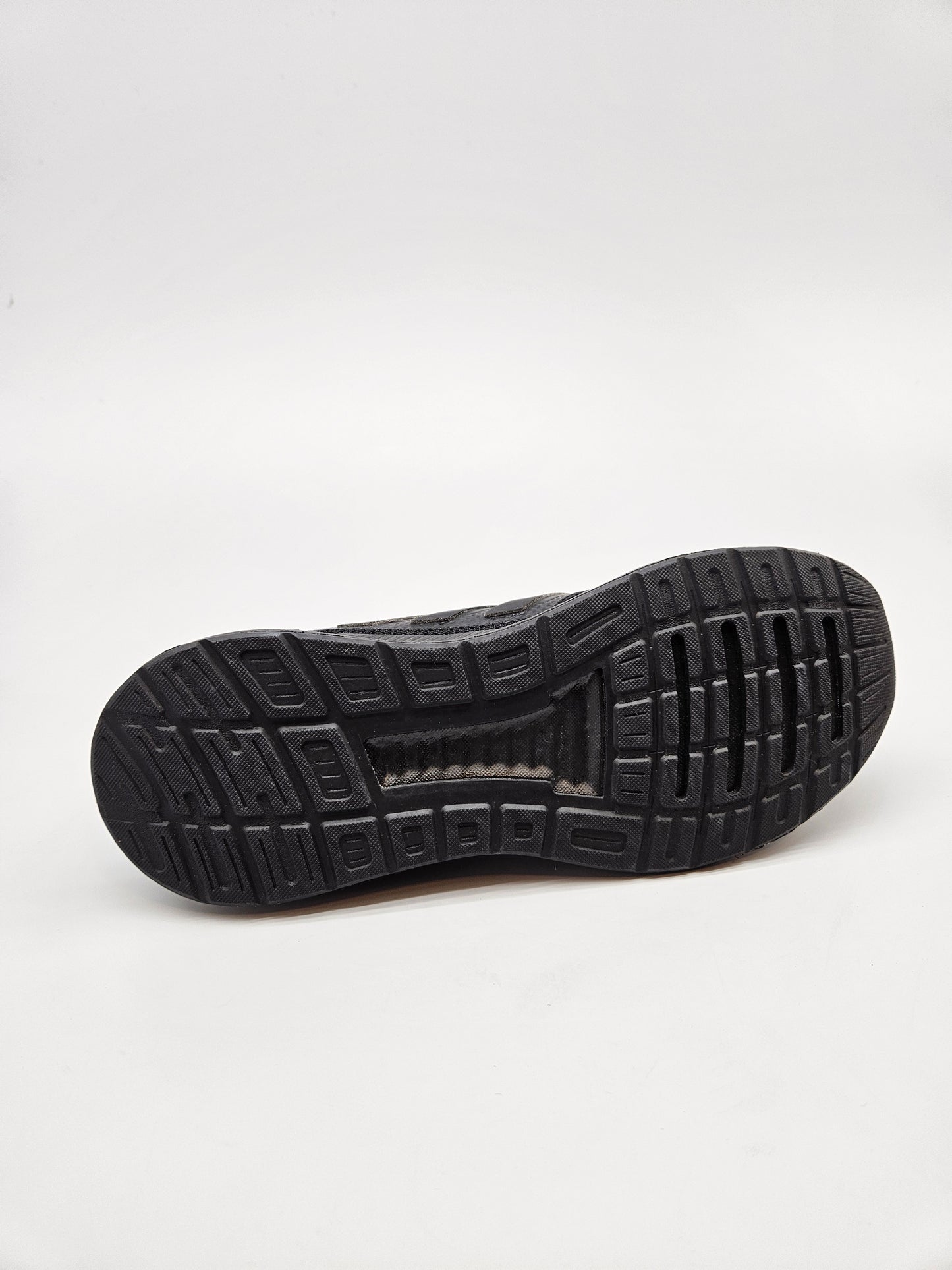 ADIDAS NOVI ORIGINAL PATIKI BR 37