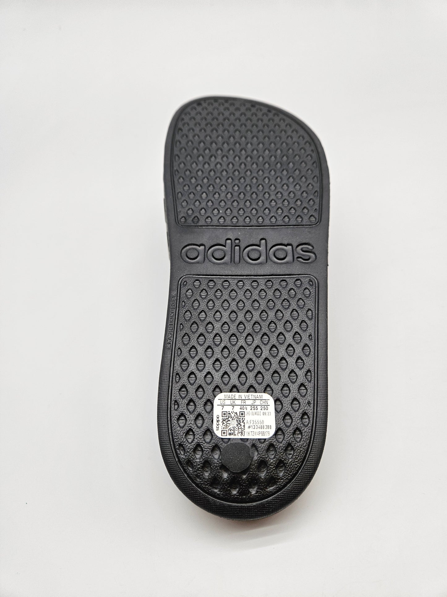 ADIDAS NOVI ORIGINAL VLECKI BR 40.5