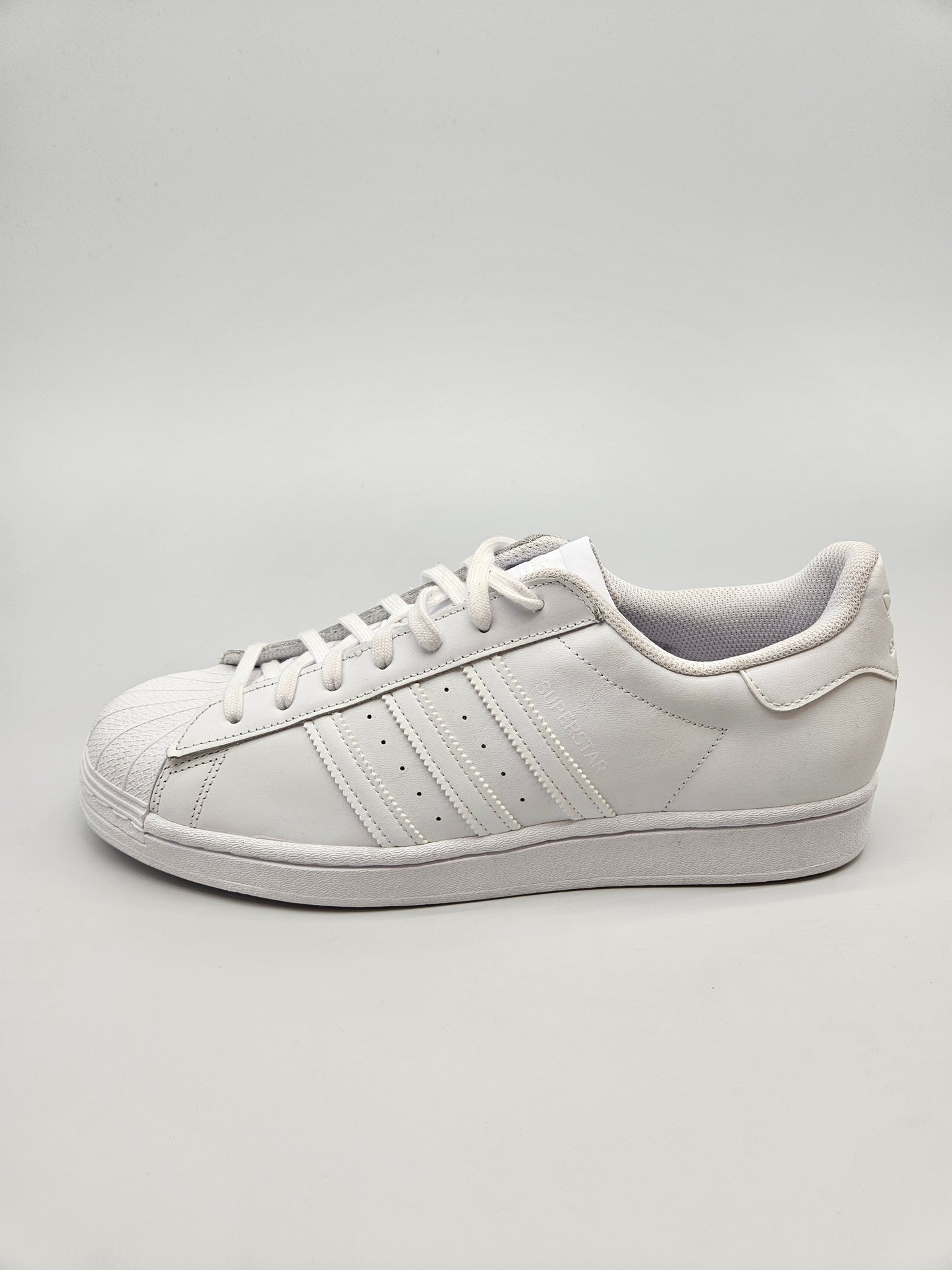 ADIDAS NOVI ORIGINAL PATIKI BR 46.5