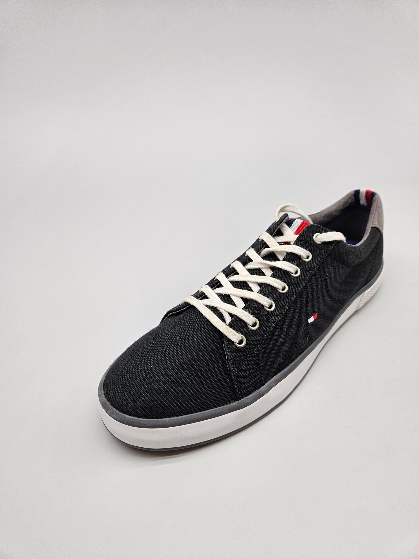 TOMMY HILFIGER ORIGINAL PATIKI BR 40