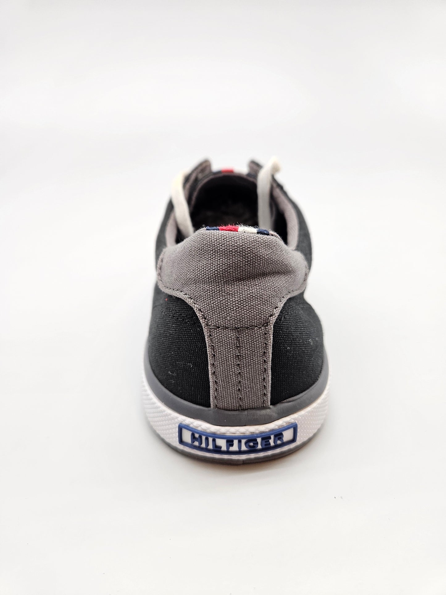 TOMMY HILFIGER ORIGINAL PATIKI BR 40