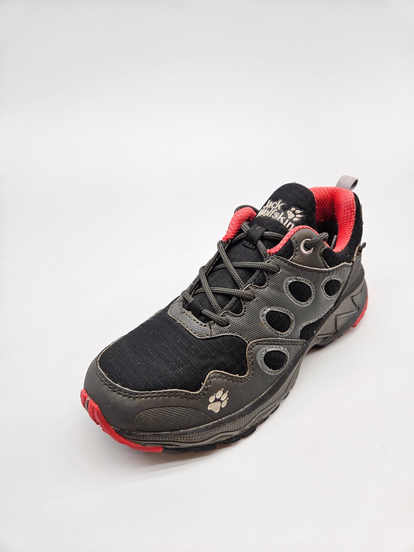 JACK WOLFSKIN ORIGINAL VODOTPORNI PATIKI BR 37
