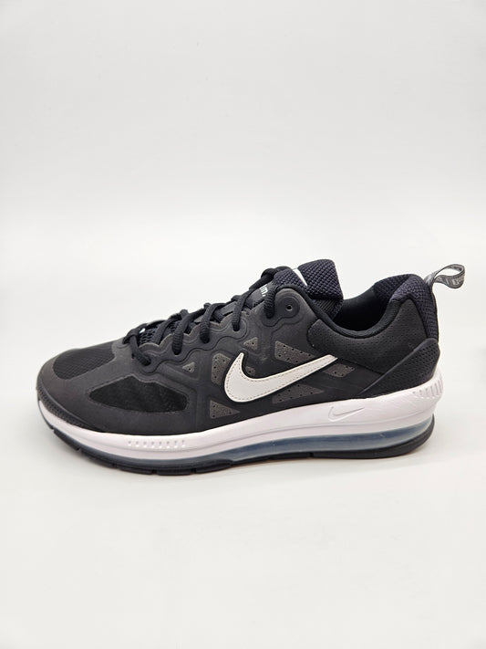 NIKE AIRMAX NOVI ORIGINAL PATIKI BR 45
