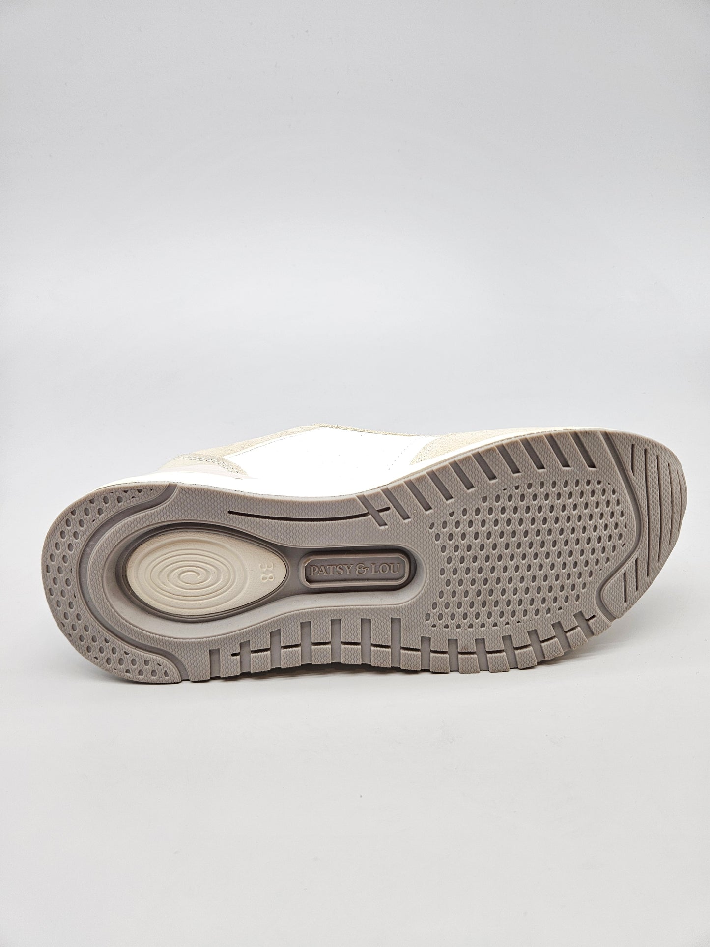 PATSY&LOU NOVI ORIGINAL PATIKI BR 38