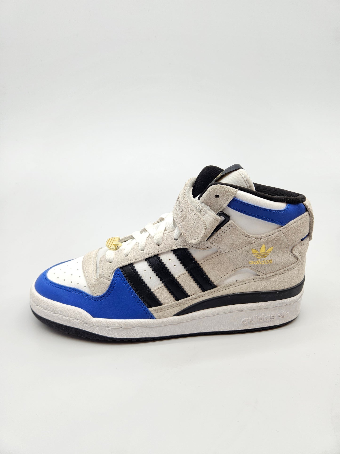 ADIDAS NOVI ORIGINAL PATIKI BR 38