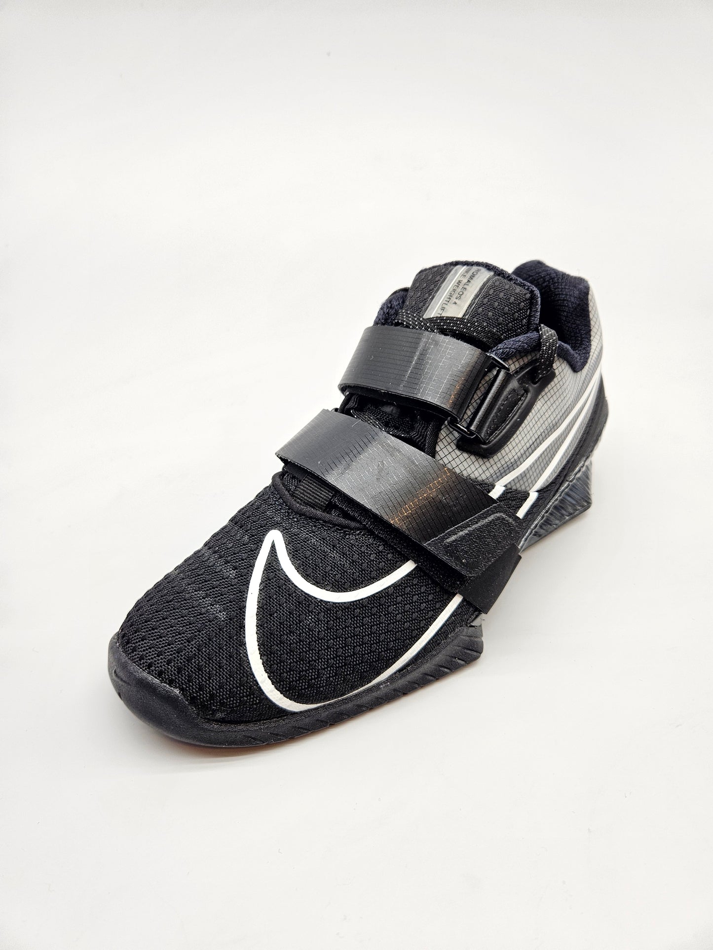 NIKE NOVI ORIGINAL PATIKI BR 39