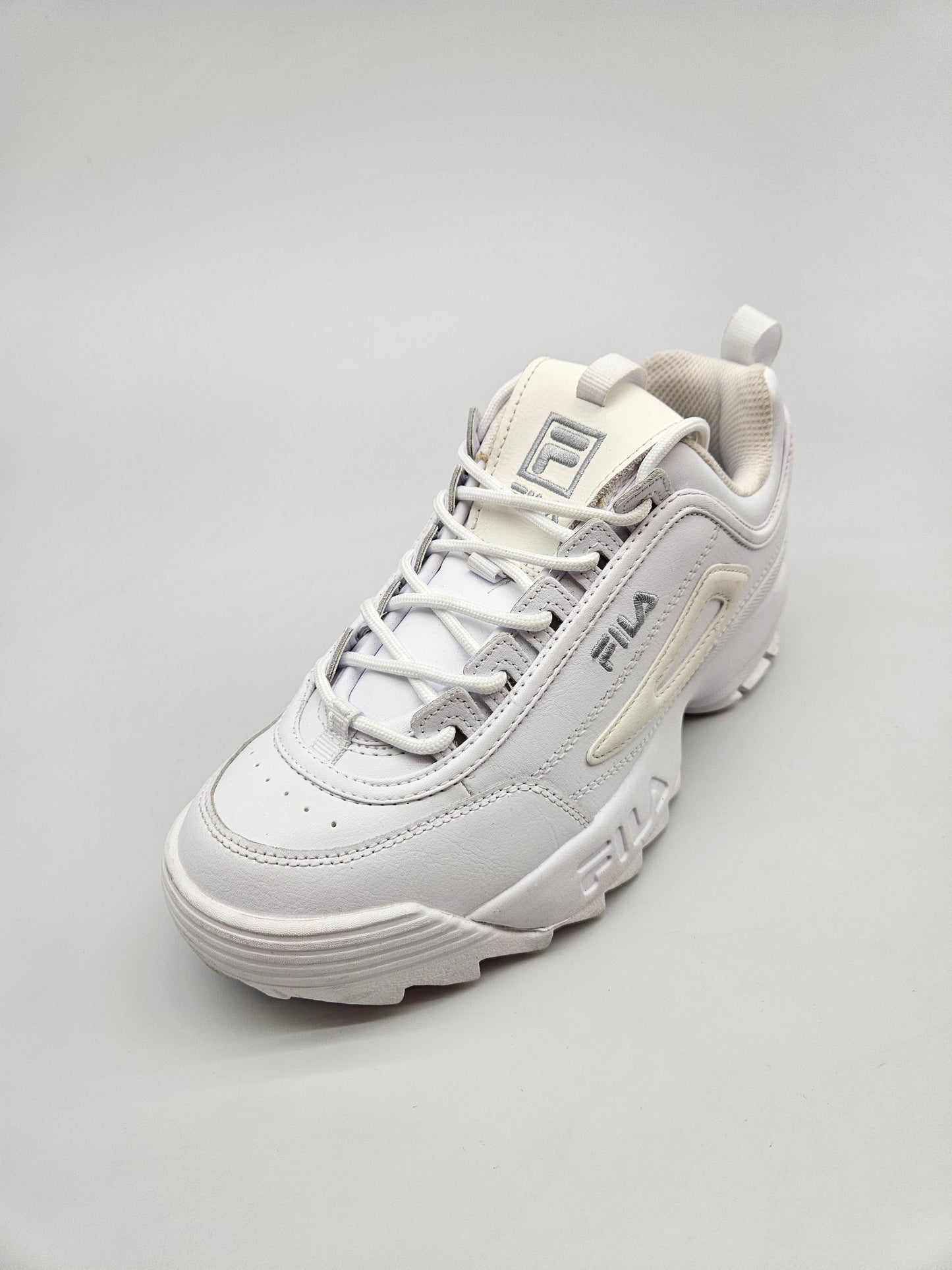 FILA NOVI ORIGINAL PATIKI BR 39