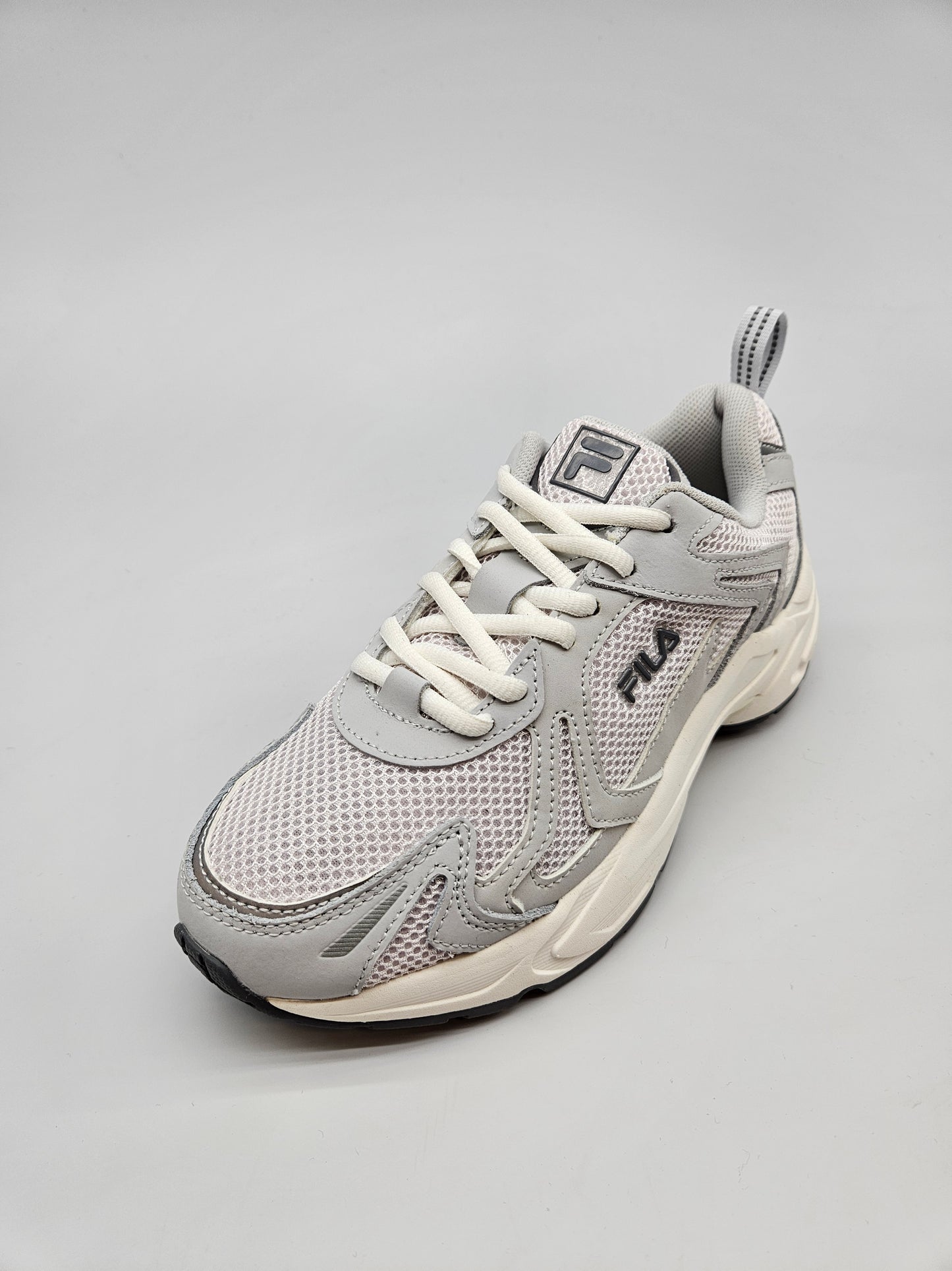FILA NOVI ORIGINAL PATIKI BR 38