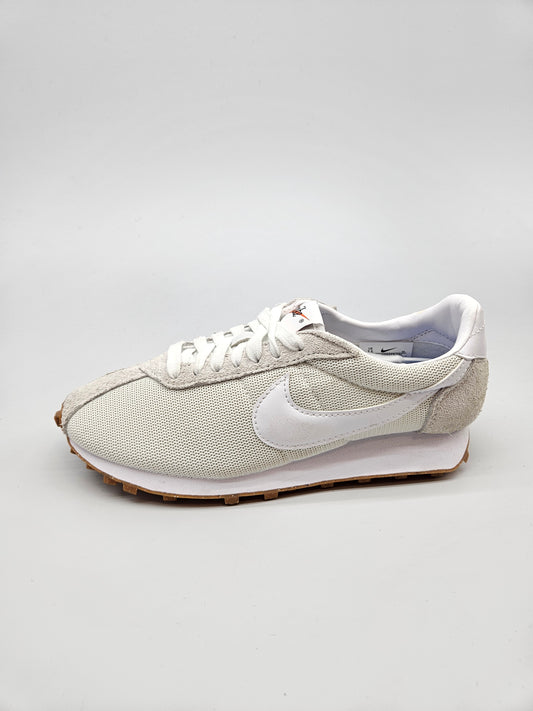 NIKE NOVI ORIGINAL PATIKI BR 38.5
