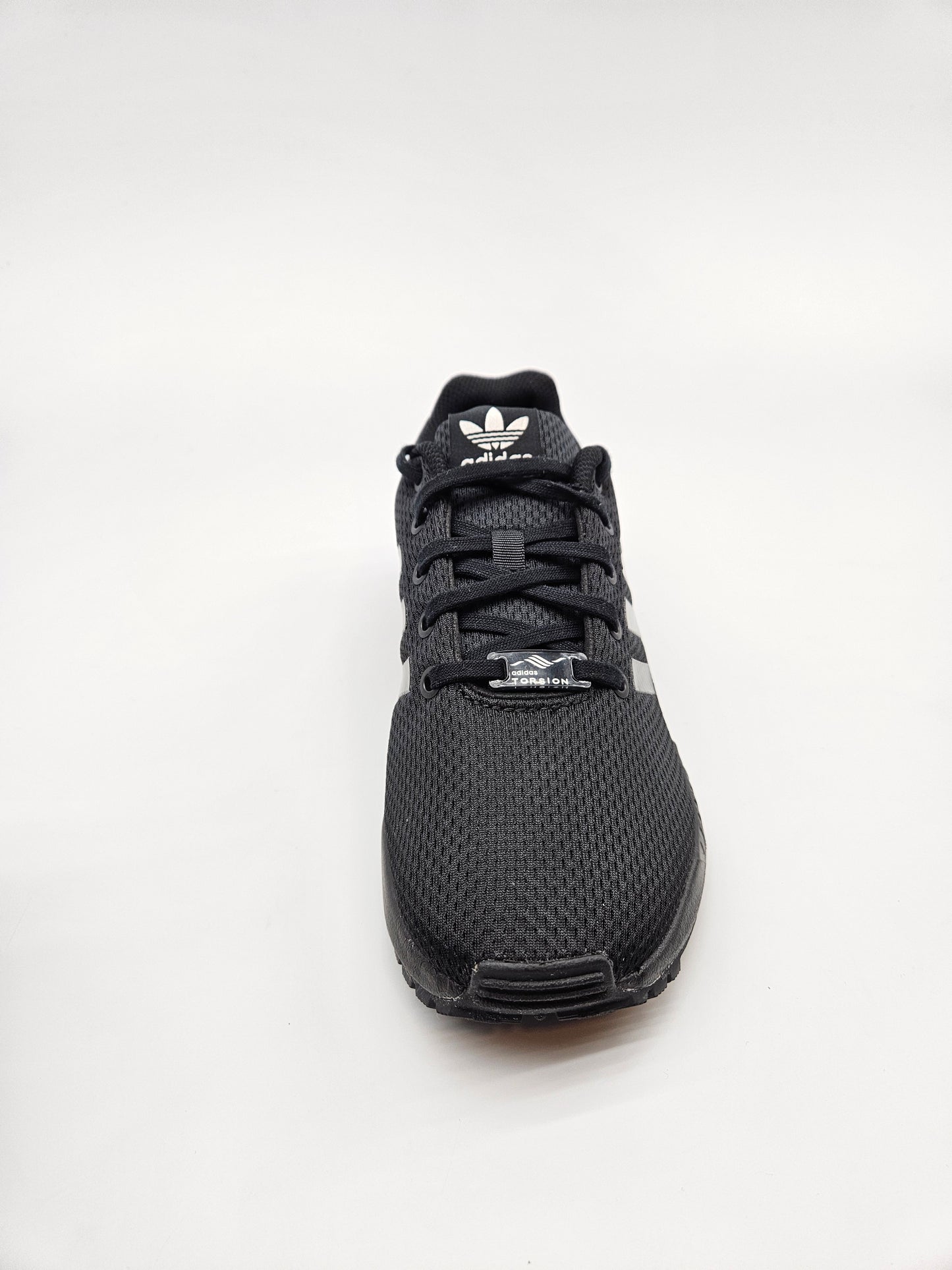 ADIDAS NOVI ORIGINAL PATIKI BR 38.5