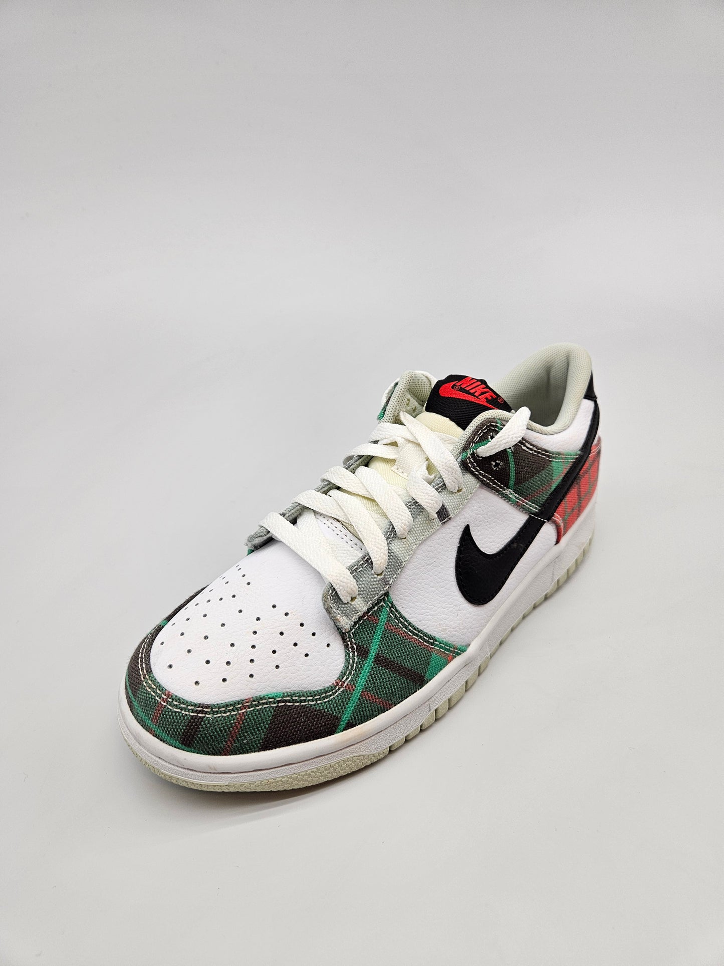 NIKE NOVI ORIGINAL PATIKI BR 40