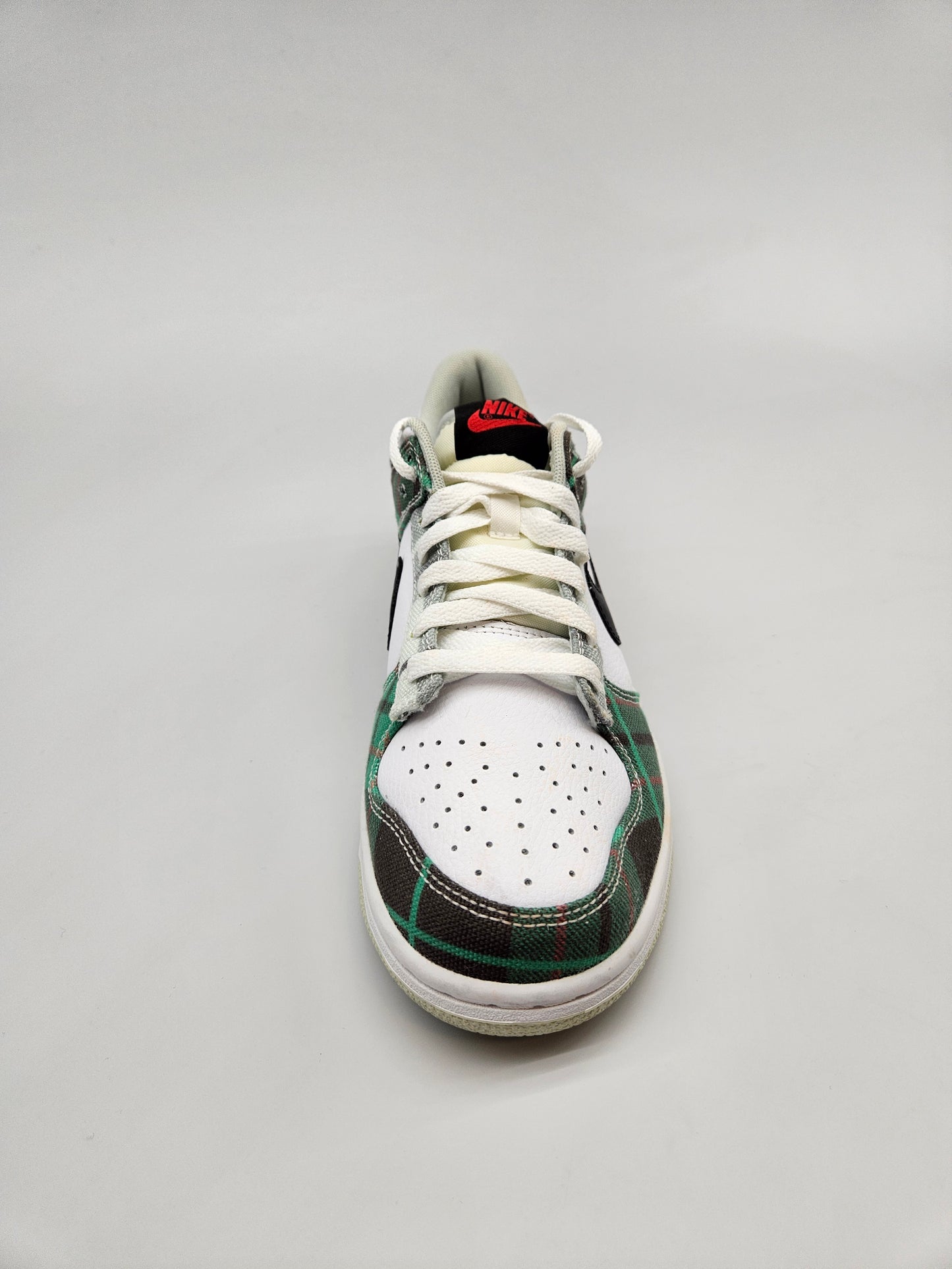 NIKE NOVI ORIGINAL PATIKI BR 40