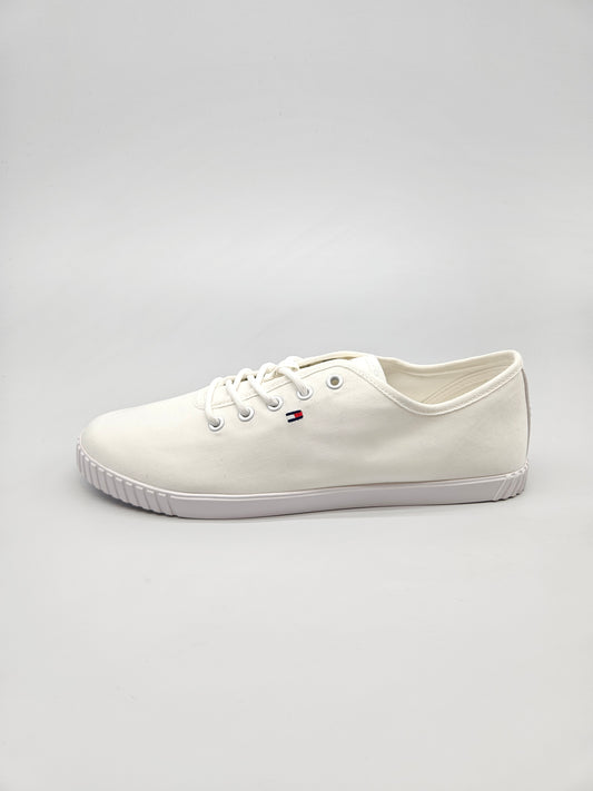 TOMMY HILFIGER NOVI ORIGINAL PATIKI BR 40