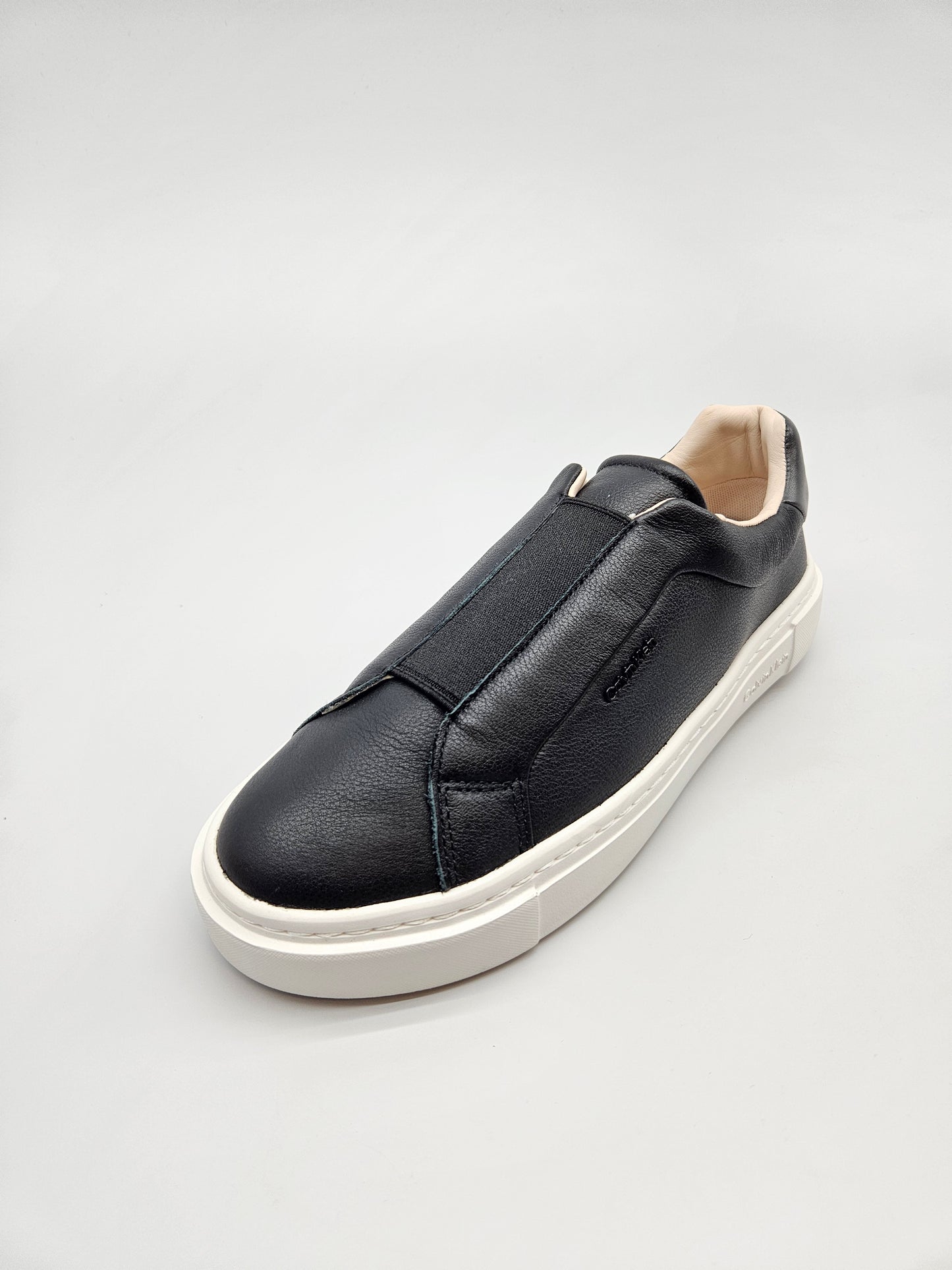 CALVIN KLEIN NOVI ORIGINAL PATIKI BR 39