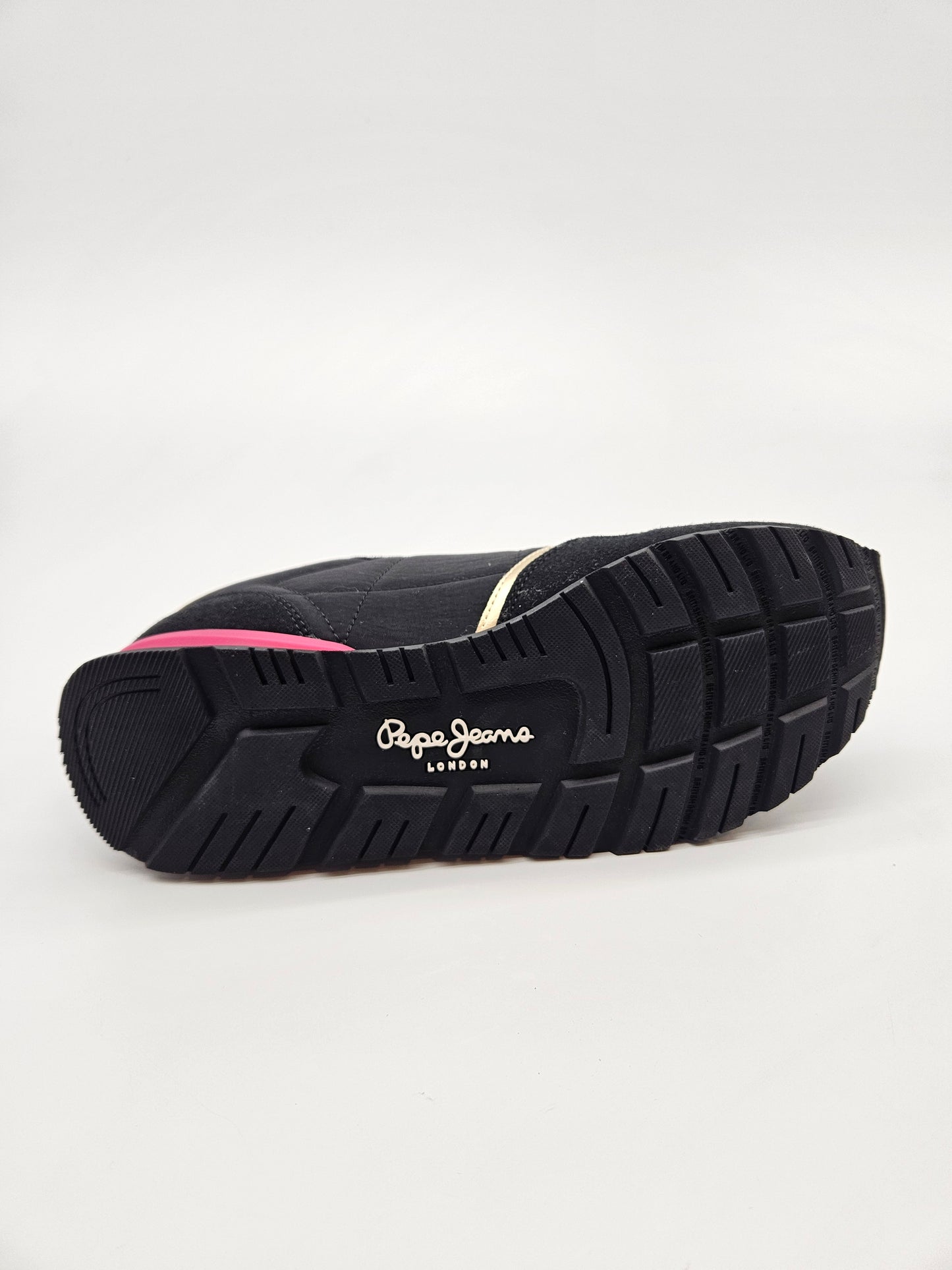 PEPE JEANS NOVI O PATIKI BR 39