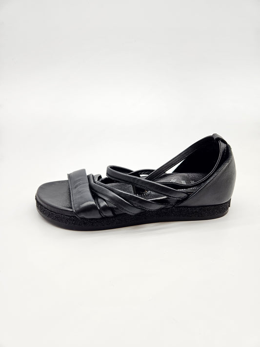 MJUS ORIGINAL KOZNI SANDALKI BR 39