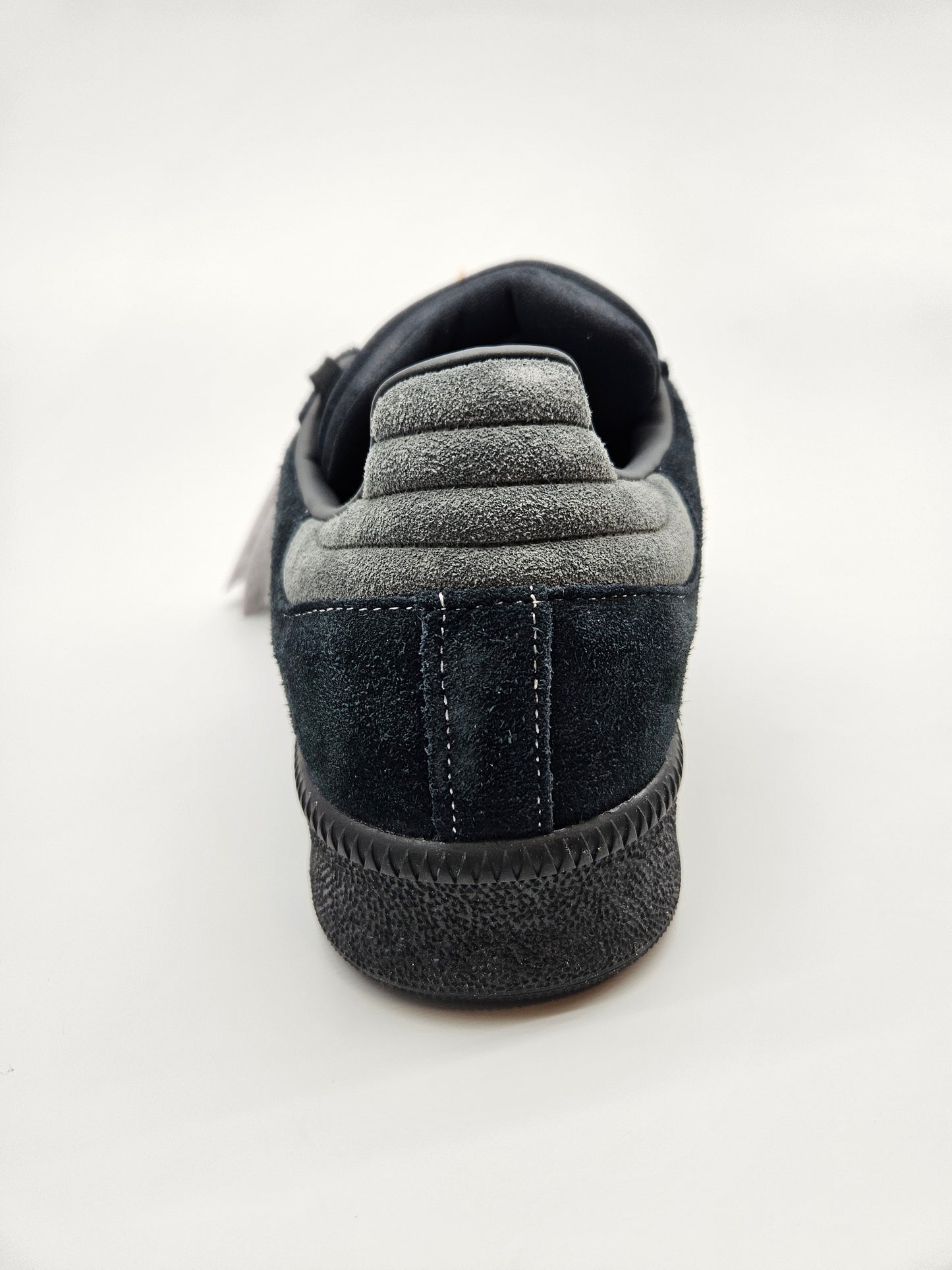 ADIDAS NOVI ORIGINAL PATIKI BR 45