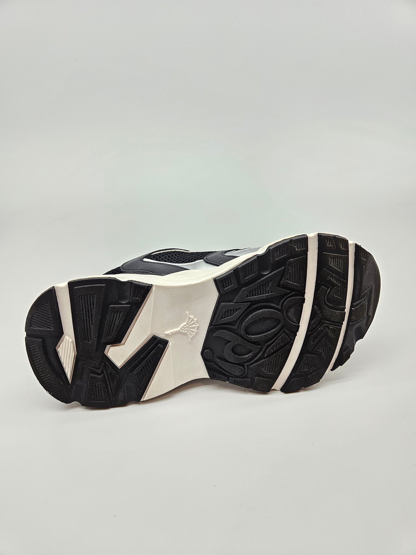 JOOP NOVI ORIGINAL PATIKI BR 37