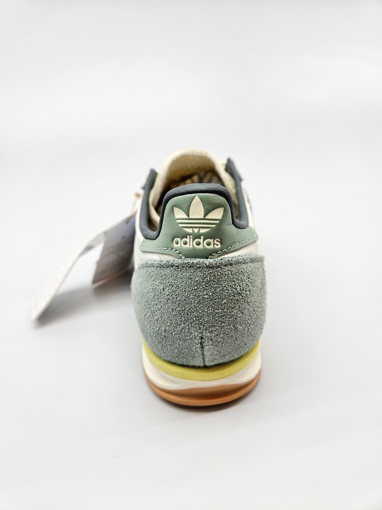 ADIDAS NOVI ORIGINAL PATIKI BR 37