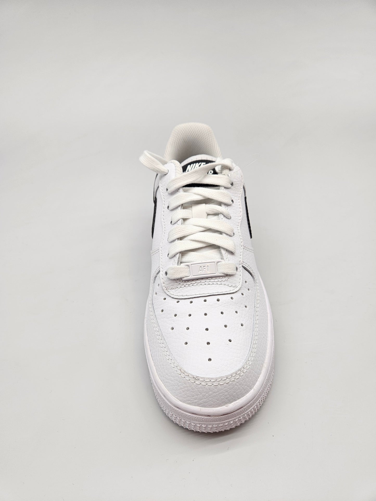 NIKE AF1 NOVI ORIGINAL PATIKI BR 36.5