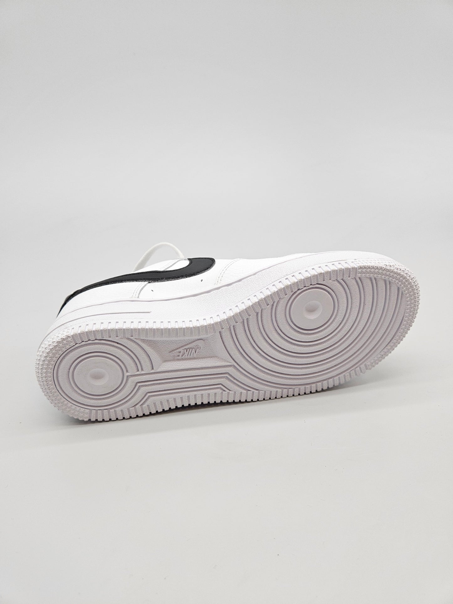 NIKE AF1 NOVI ORIGINAL PATIKI BR 36.5