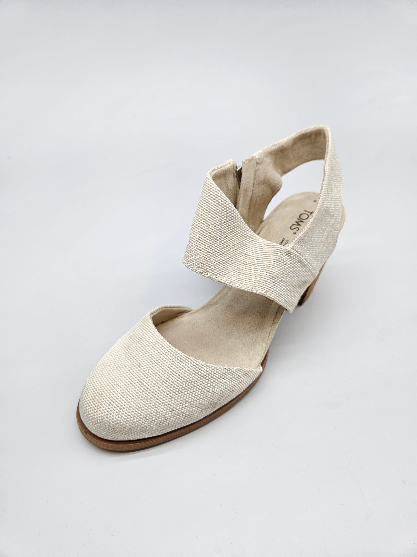 TOMS NOVI ORIGINAL SANDALI BR 38.5