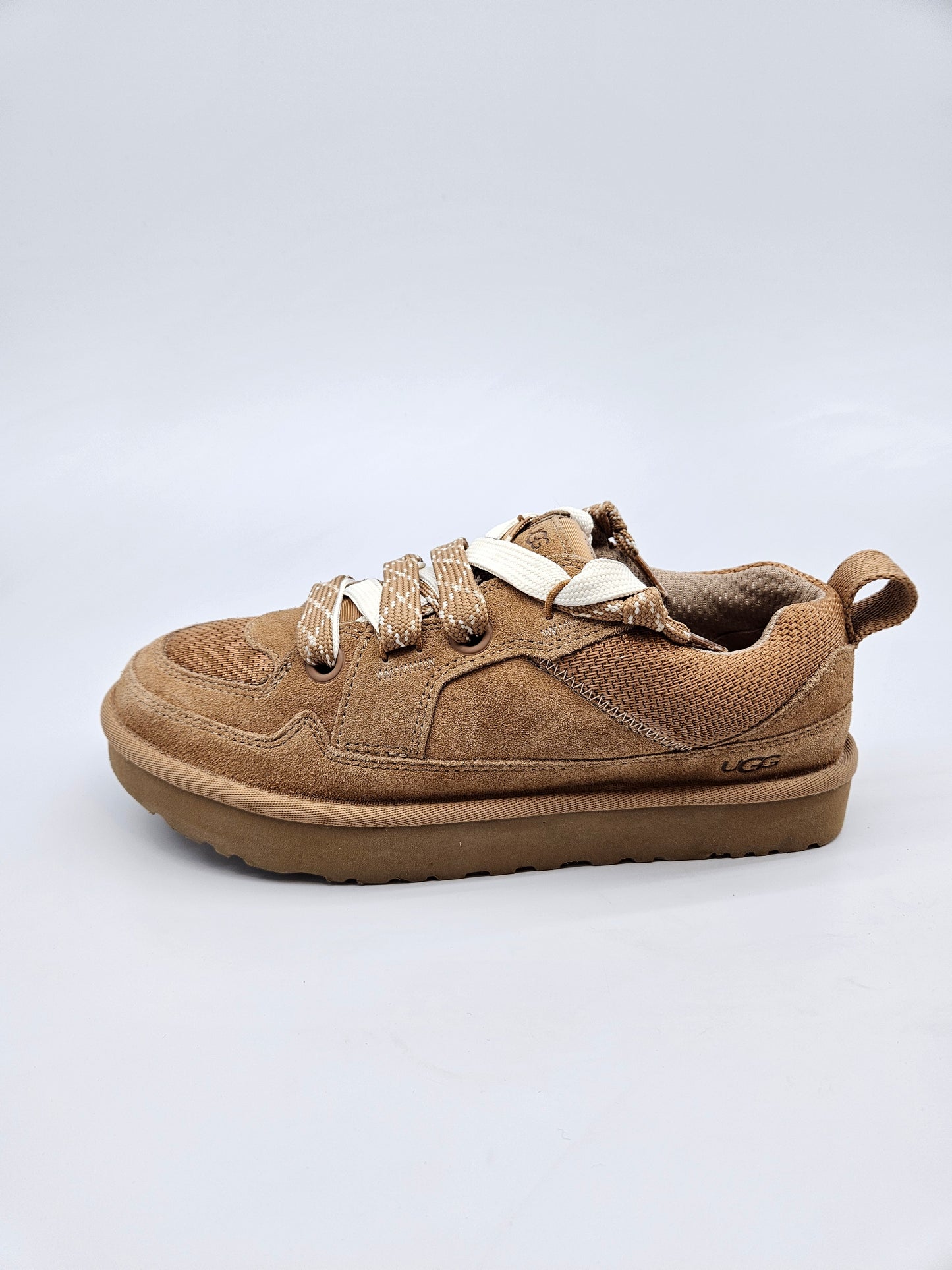 UGG AUSTRALIA NOVI ORIGINAL PATIKI BR 40
