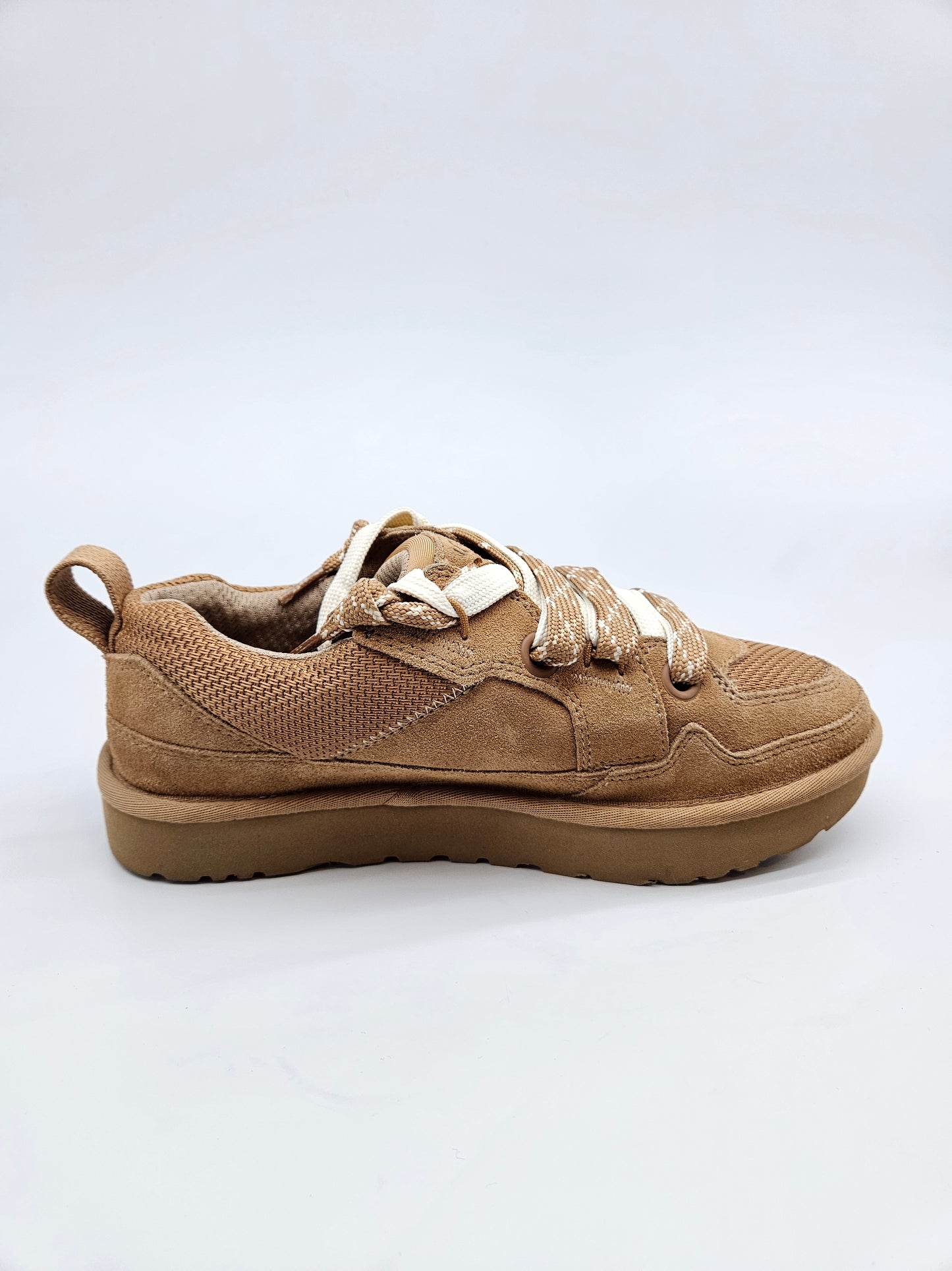 UGG AUSTRALIA NOVI ORIGINAL PATIKI BR 40