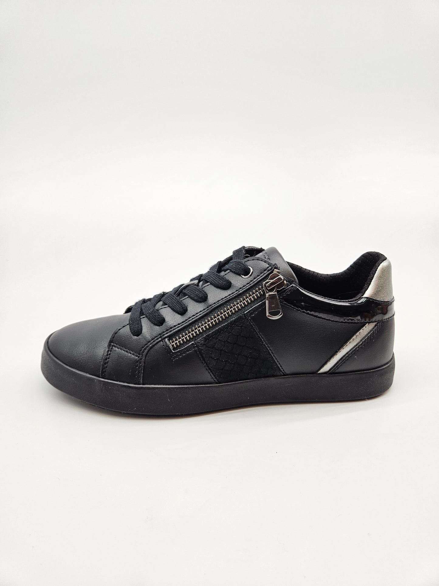 GEOX ORIGINAL PATIKI BR 38