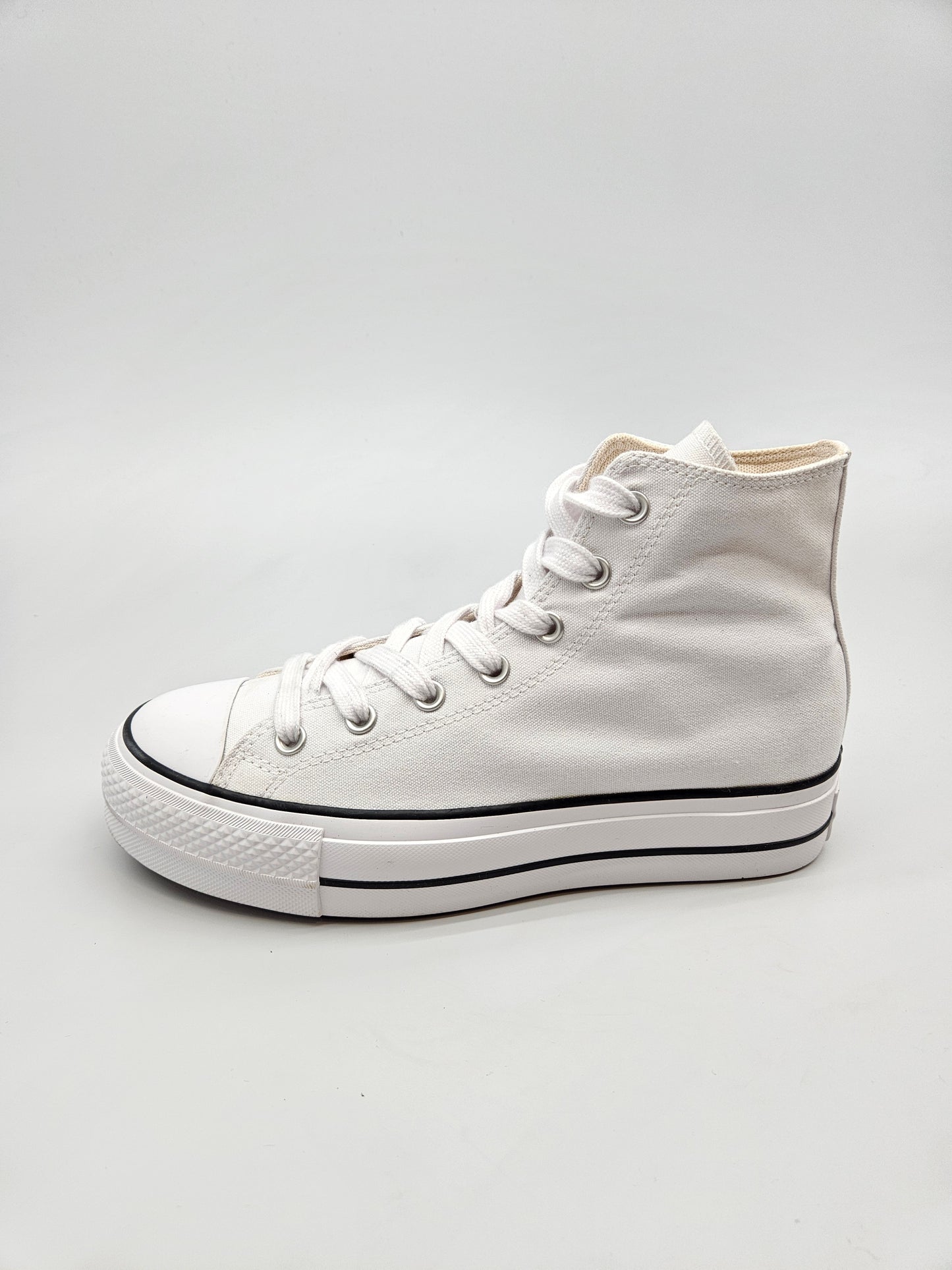 CONVERSE NOVI ORIGINAL PATIKI BR 40
