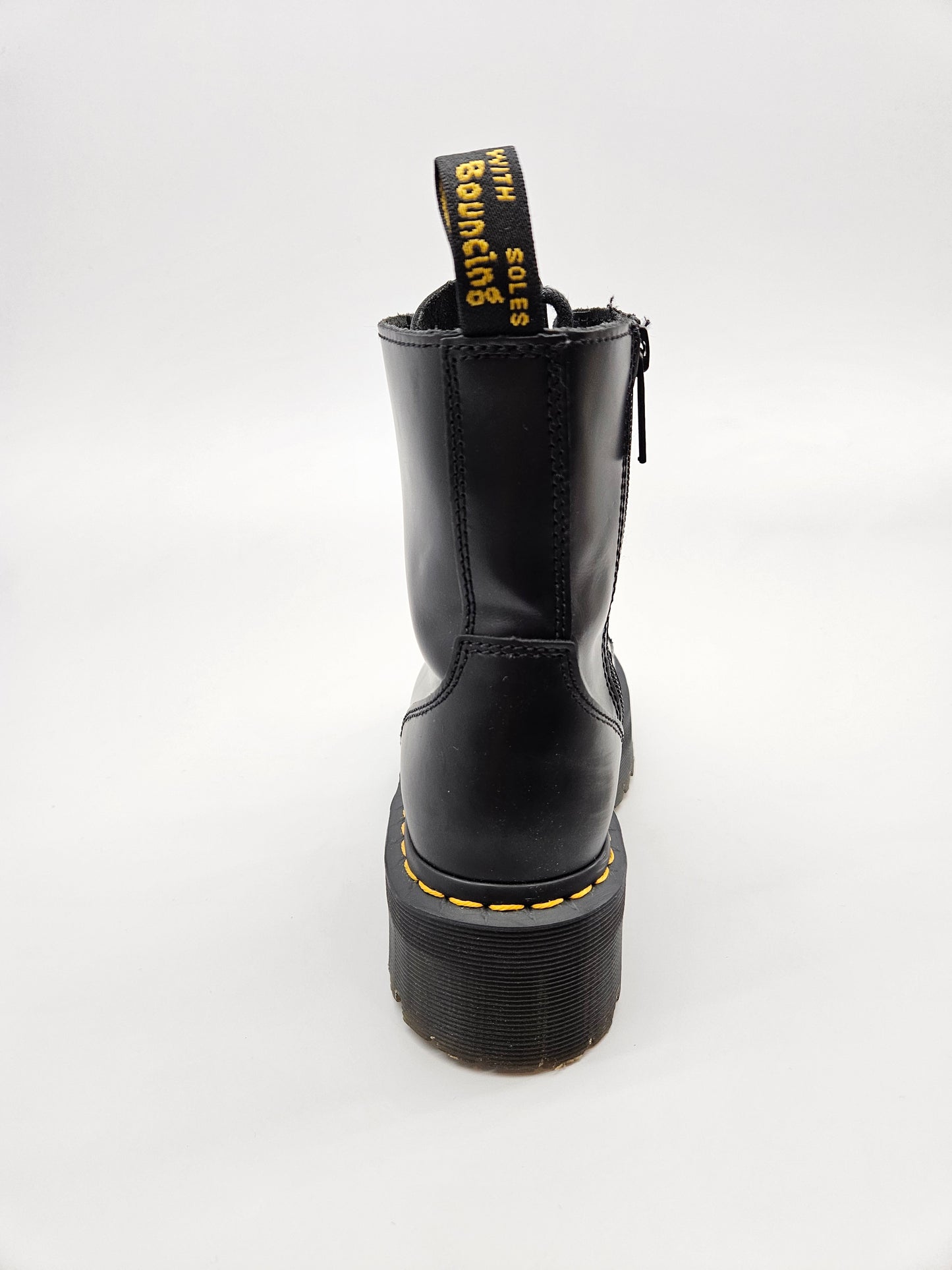 DR MARTENS NOVI ORIGINAL KOZNI CIZMI BR 36