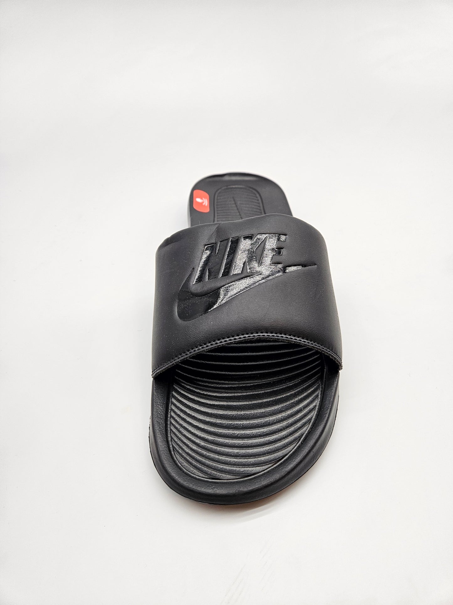 NIKE NOVI ORIGINAL VLECKI. BR 46