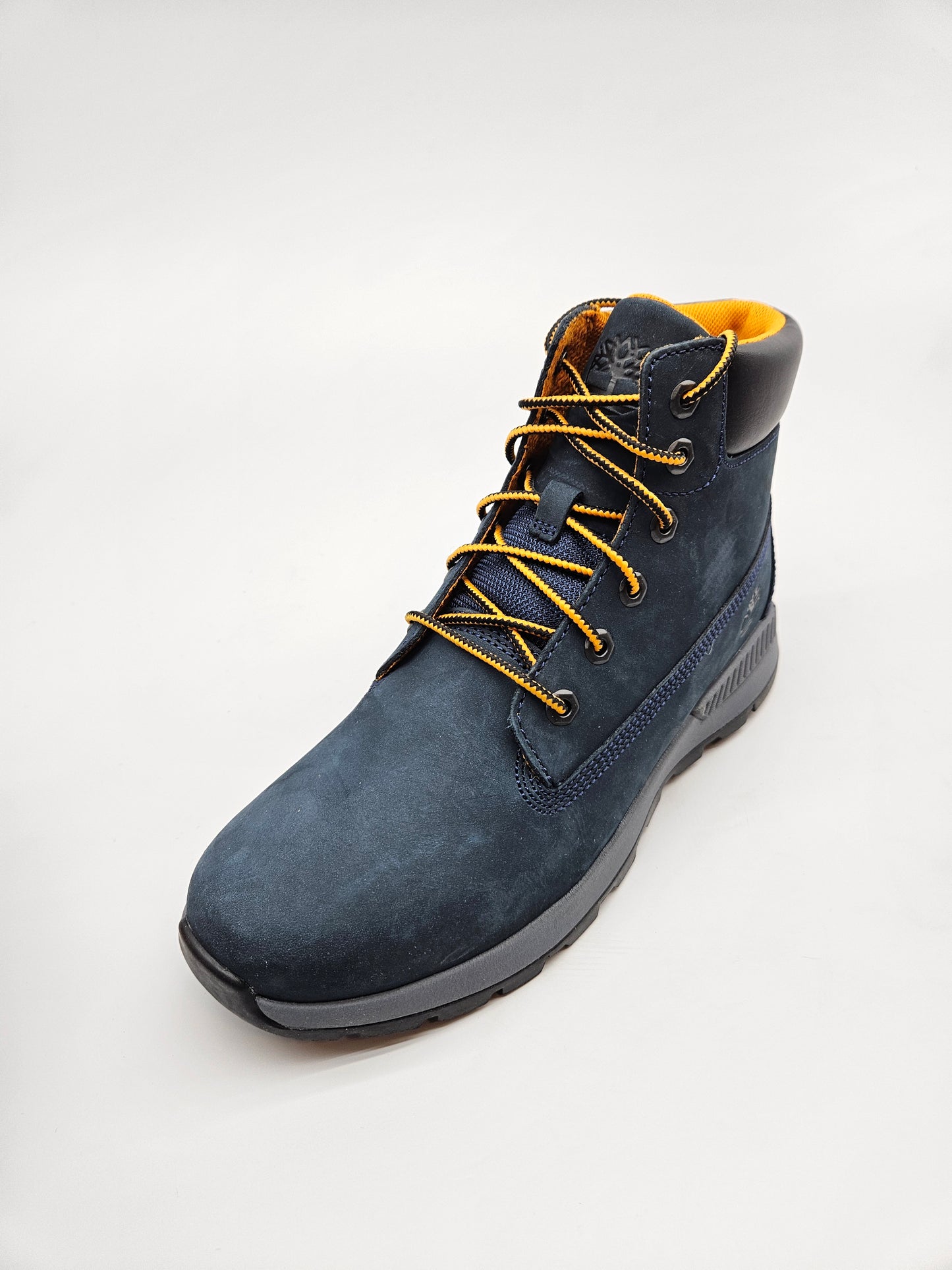 TIMBERLAND NOVI ORIGINAL KOZNI CIZMI BR 38