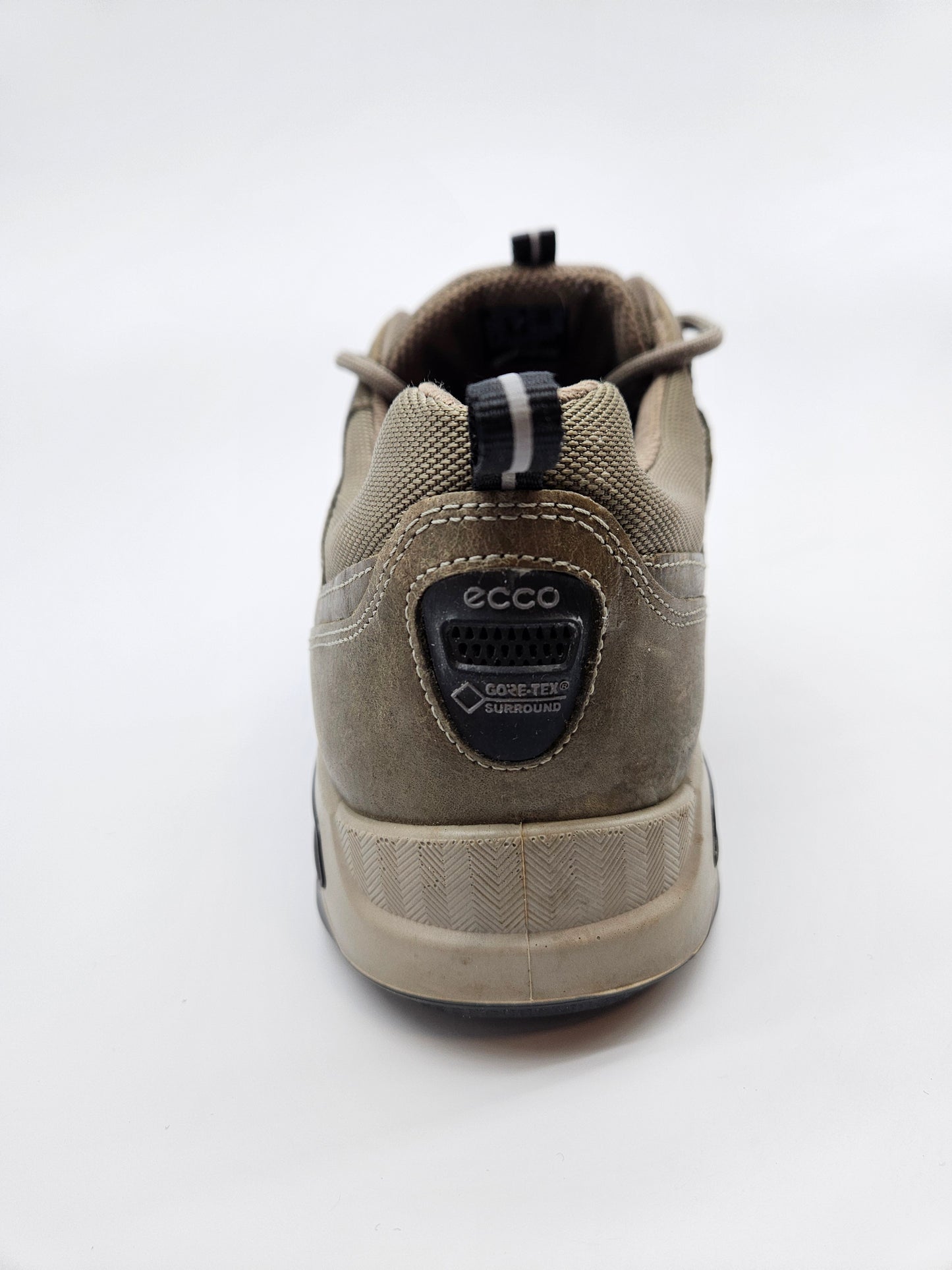 ECCO ORIGINAL KOZNI PATIKI BR 45