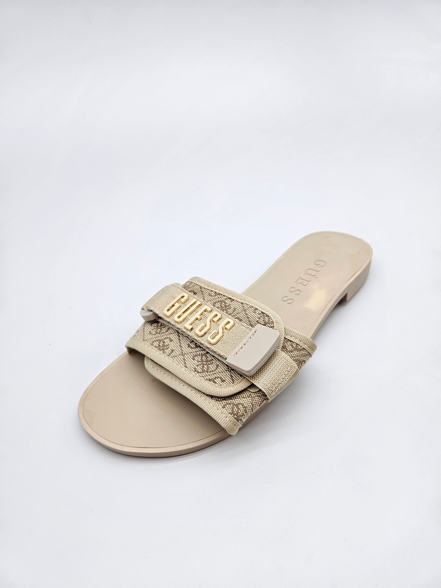 GUESS ORIGINAL NOVI VLECKI BR 40