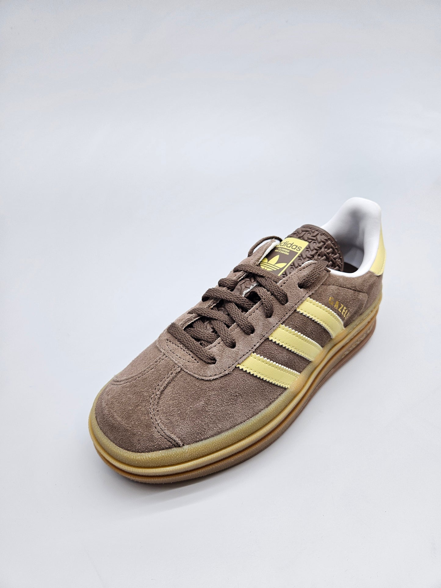 ADIDAS NOVI ORIGINAL PATIKI BR 38.5