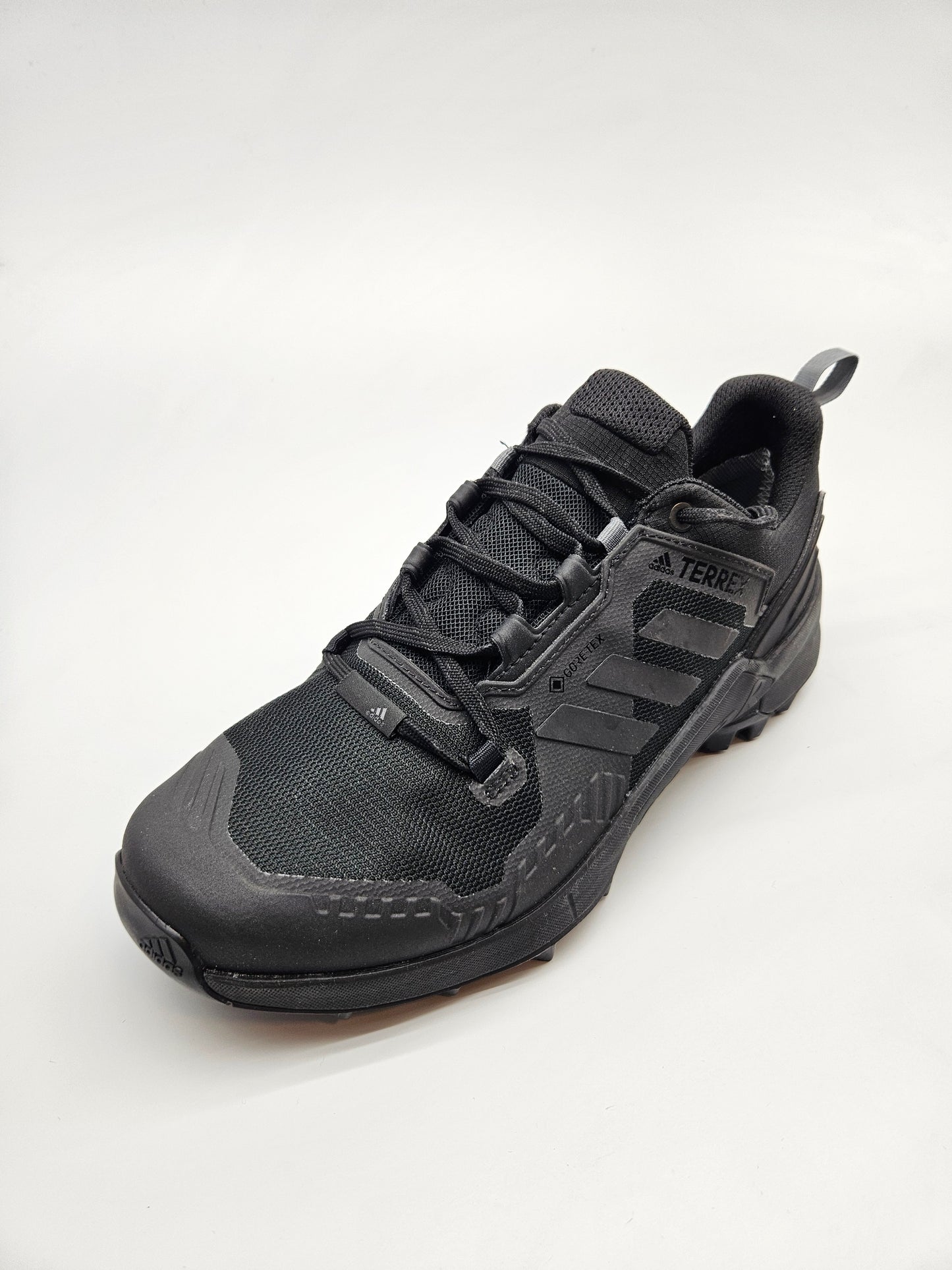 ADIDAS TERREX GORETEX NOVI ORIGINAL PATIKI BR 42.5