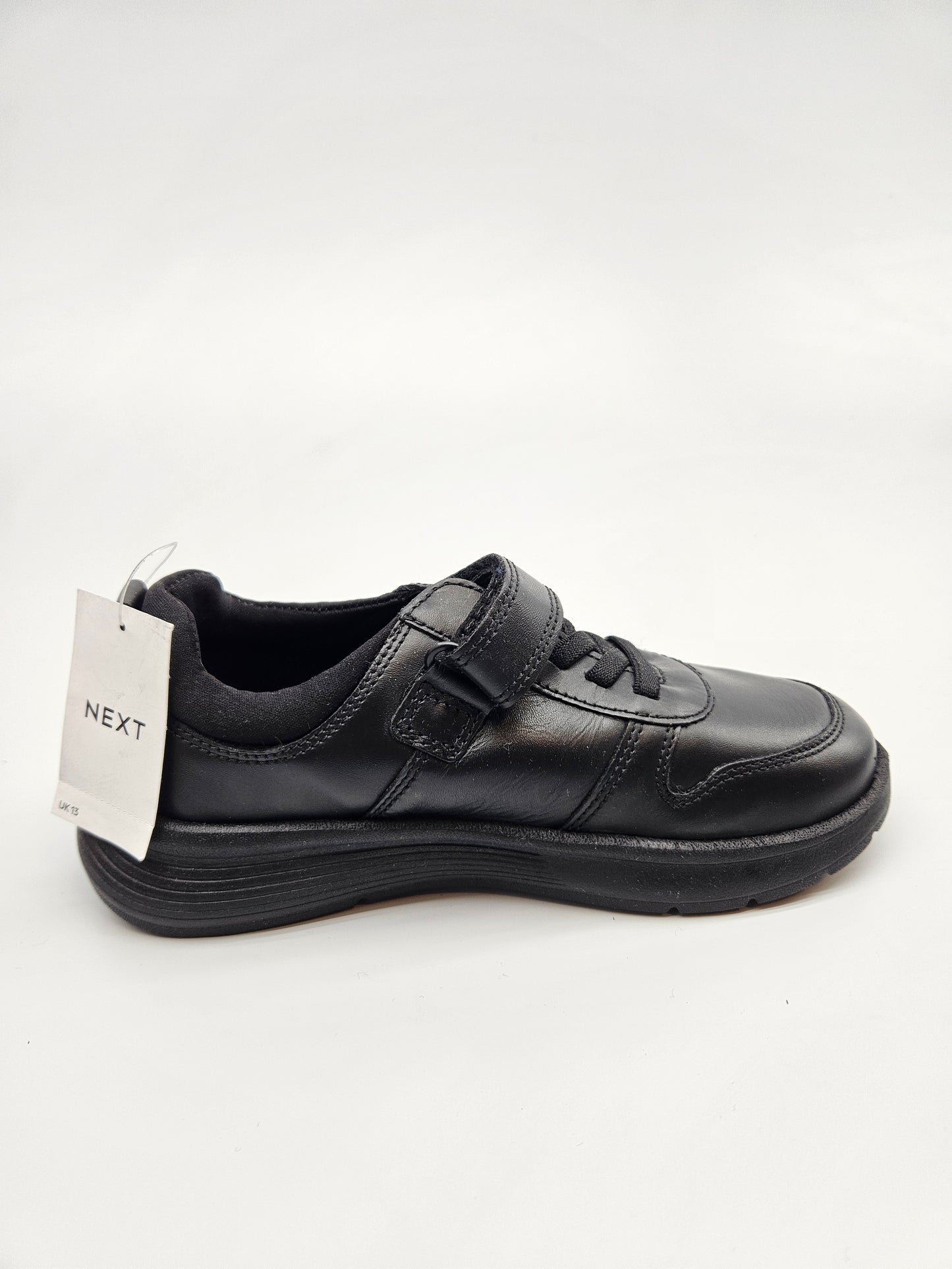 NEXT NOVI ORIGINAL PATIKI BR 32