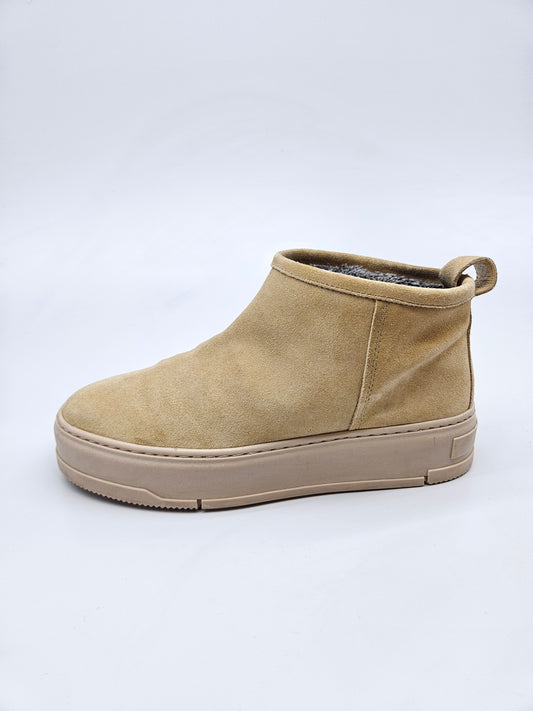 VAGABOND ORIGINAL KOZNI CIZMI BR 40