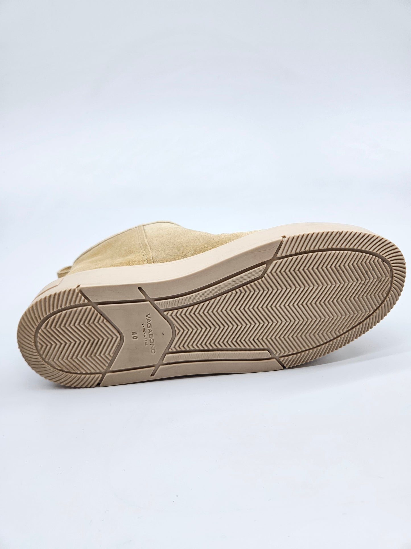 VAGABOND ORIGINAL KOZNI CIZMI BR 40