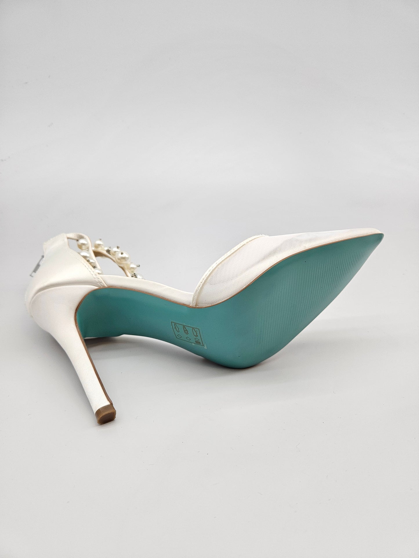 BETSET JOHNSON NOVI ORIGINAL STIKLI BR 41