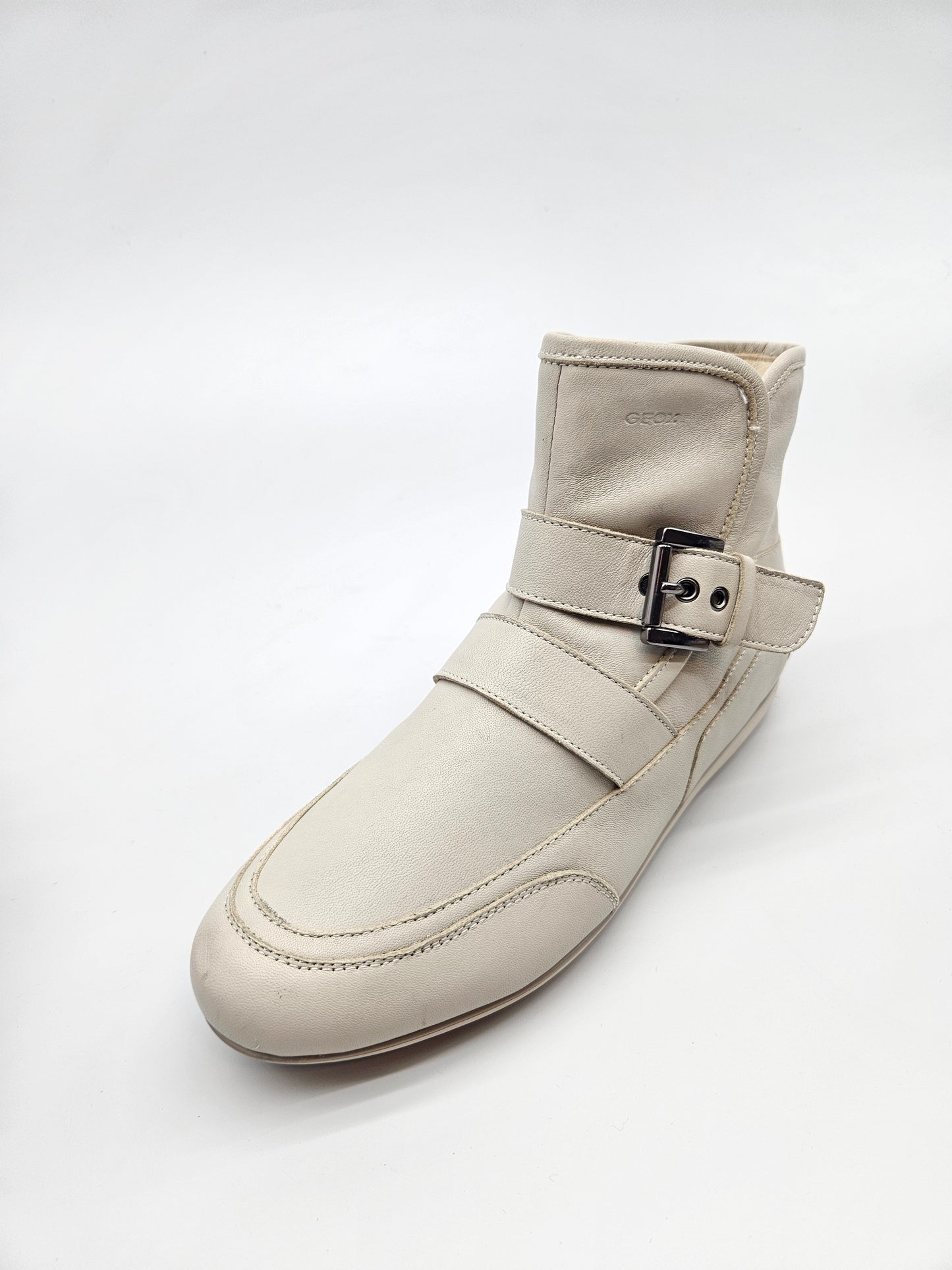 GEOX ORIGINAL KOZNI CIZMI BR 39