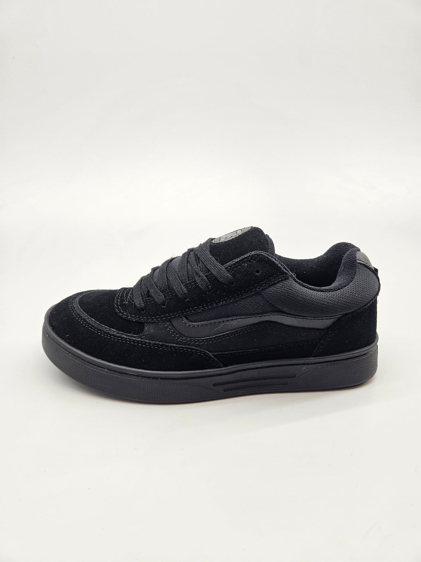 VANS NOVI ORIGINAL PATIKI BR 42